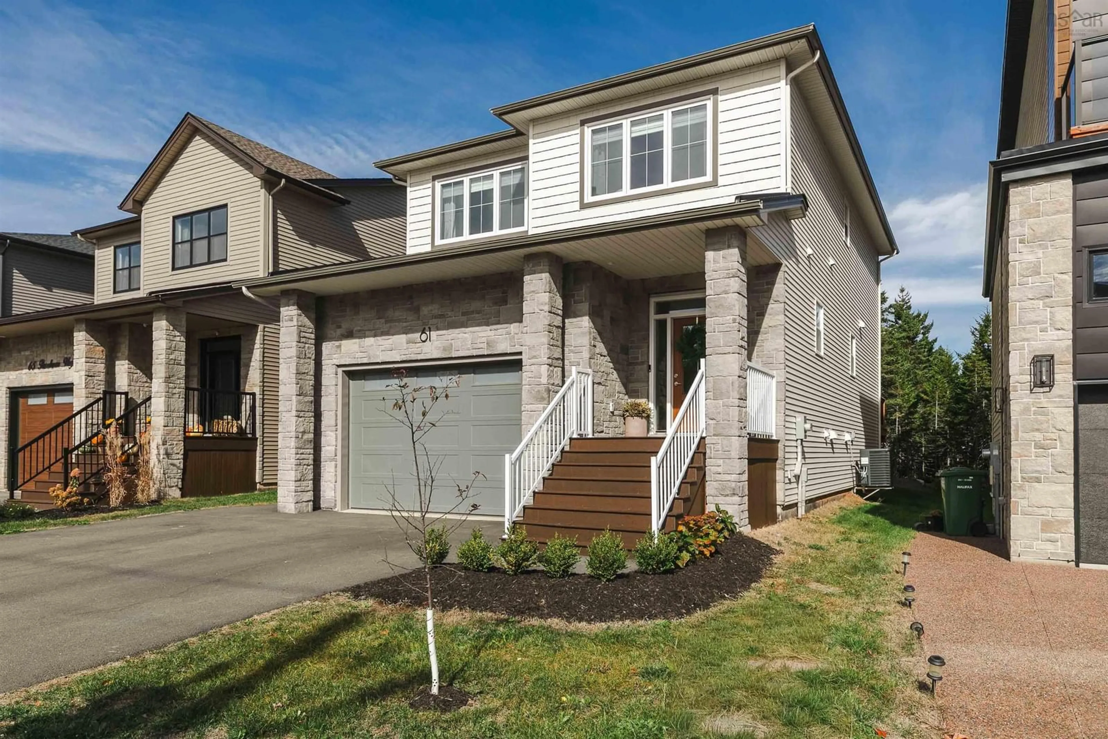 Home with vinyl exterior material, street for 61 Puncheon Way, Bedford Nova Scotia B4B 2L1