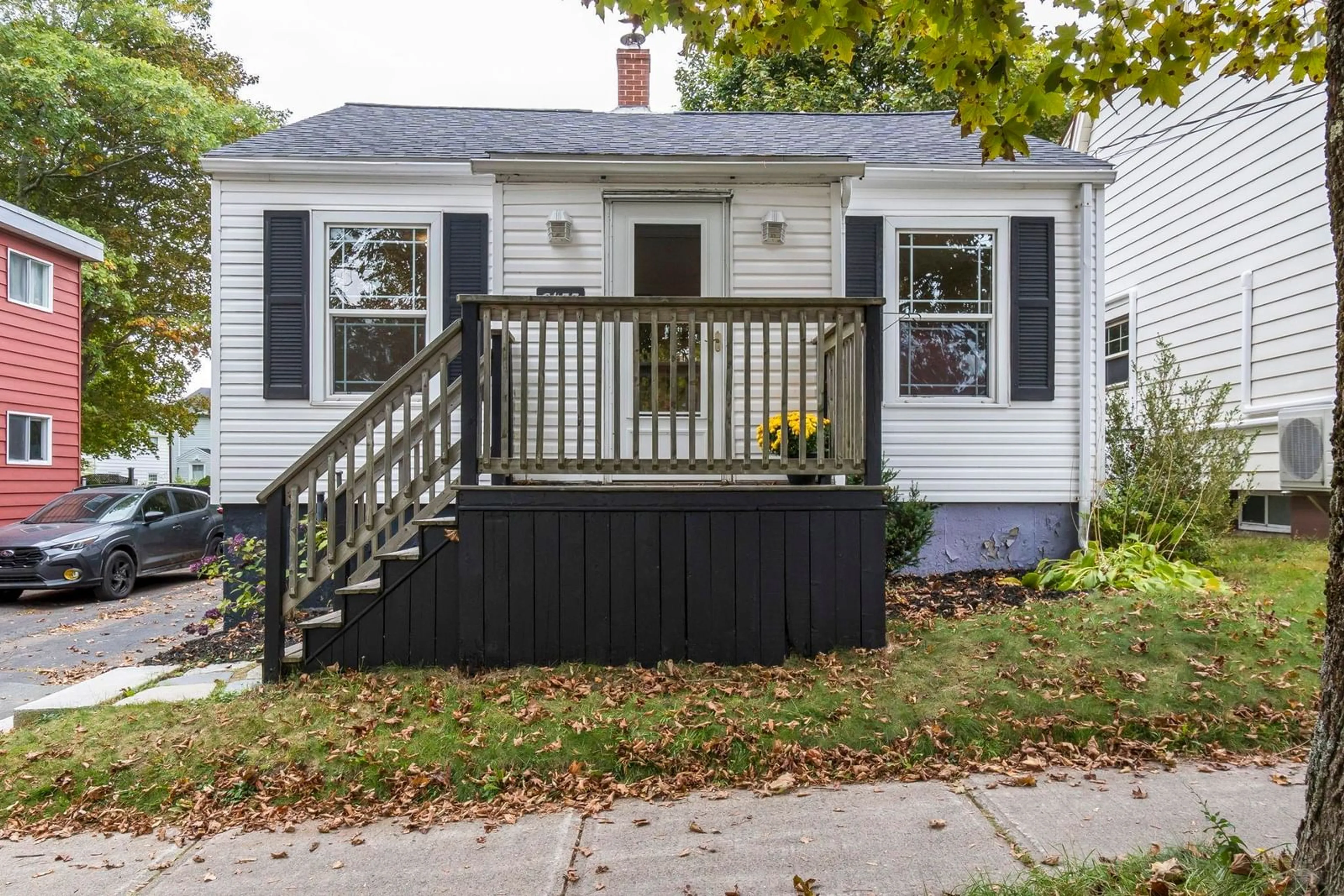 Home with vinyl exterior material, street for 6433 Almon St, Halifax Nova Scotia B3L 1V6