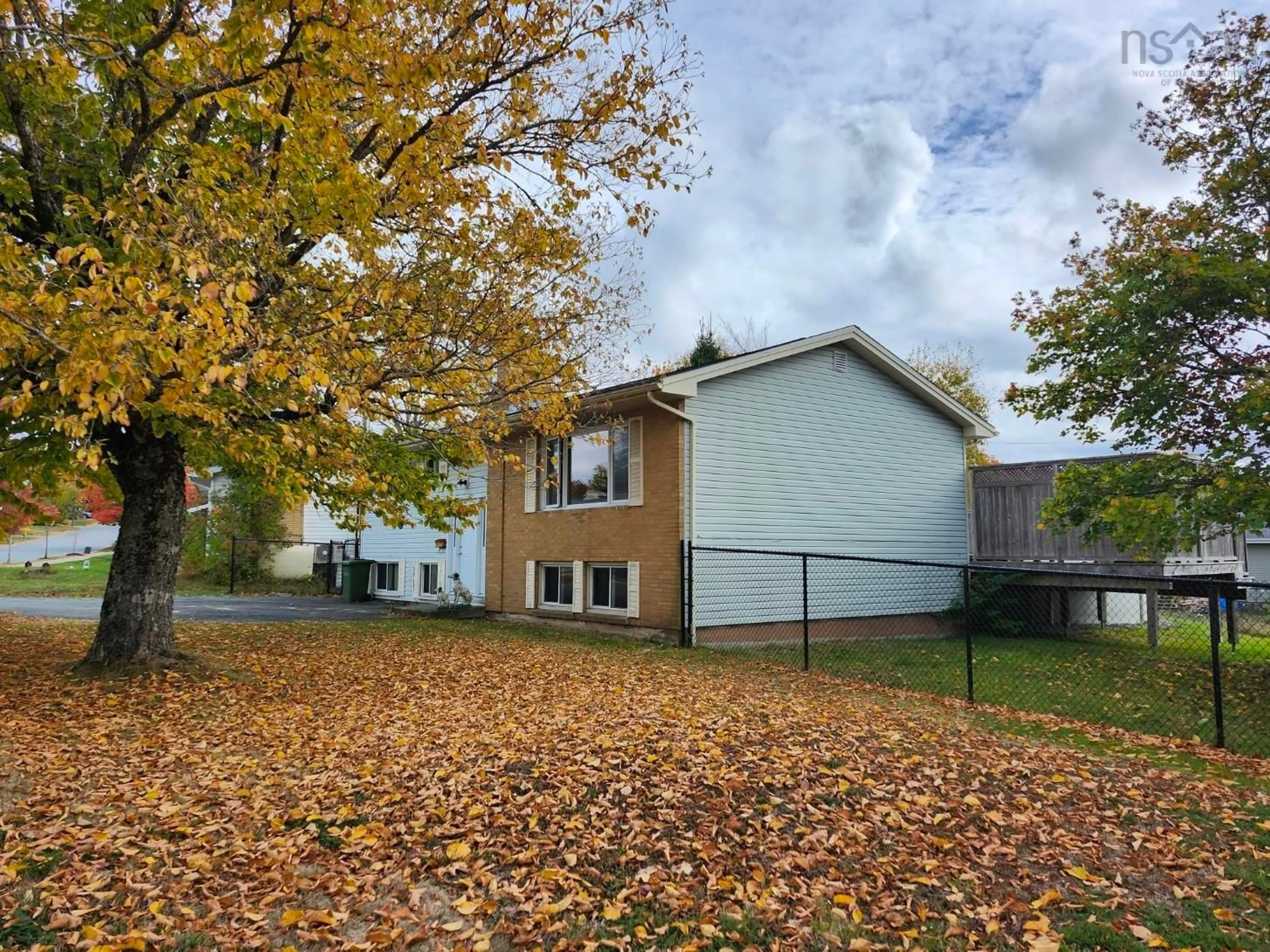 A pic from outside/outdoor area/front of a property/back of a property/a pic from drone, street for 3 Nictaux Dr, Lower Sackville Nova Scotia B4C 2C3