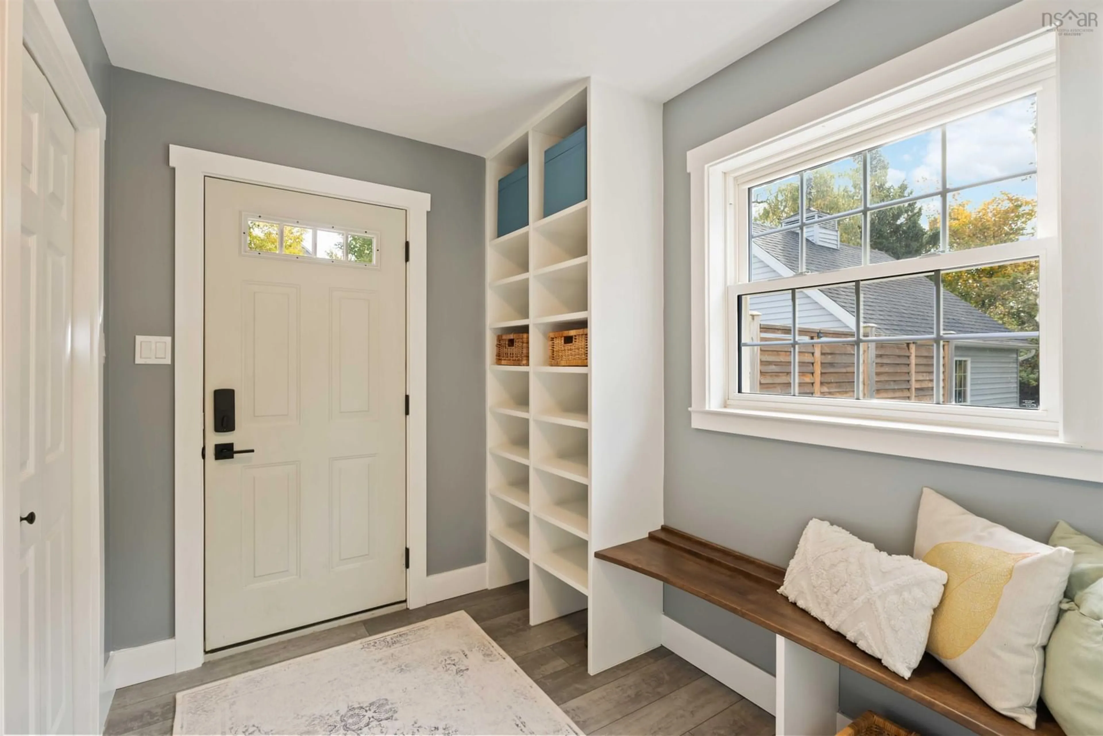 Indoor entryway for 63 Main St, Wolfville Nova Scotia B4P 1B8