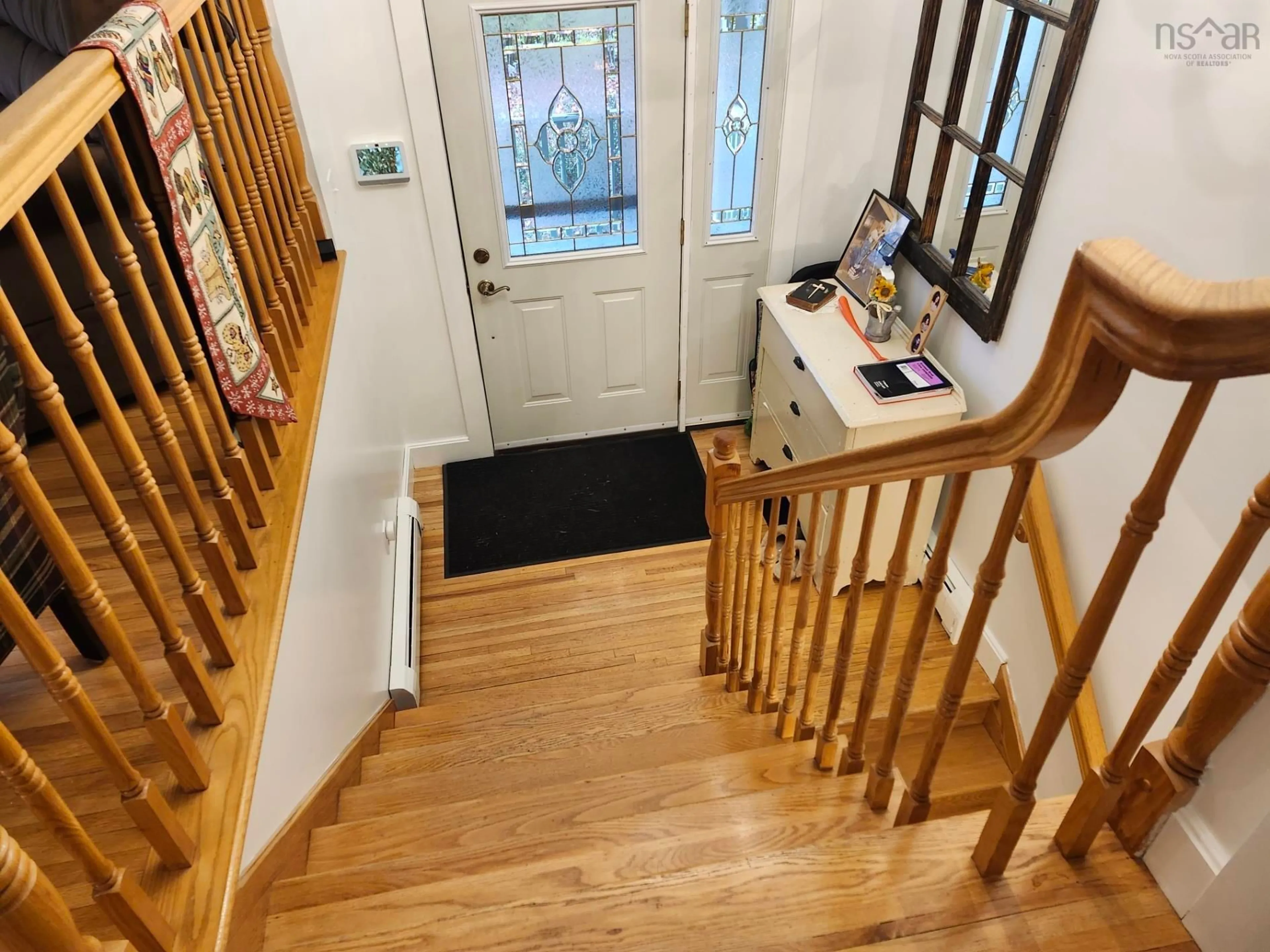 Indoor entryway for 187 Stokil Dr, Lower Sackville Nova Scotia B4C 3C2