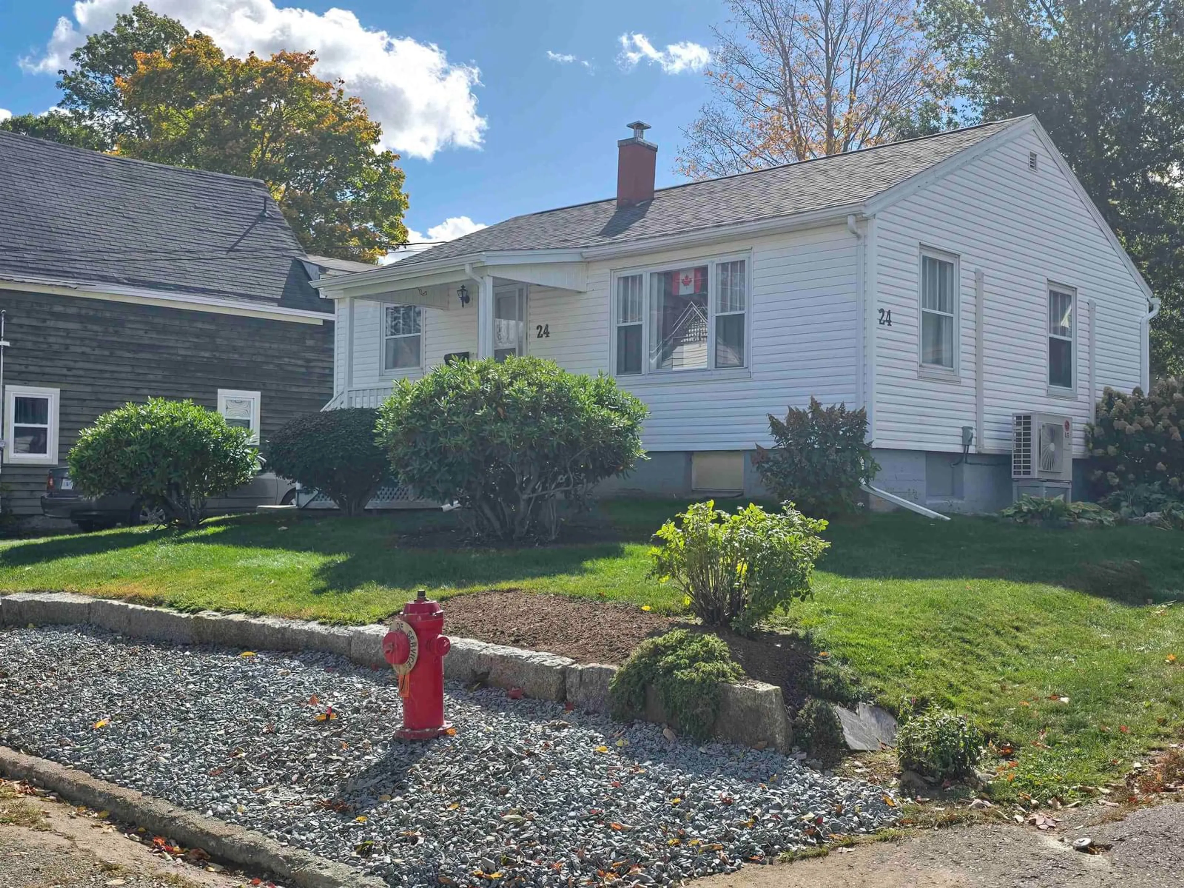 A pic from outside/outdoor area/front of a property/back of a property/a pic from drone, street for 24 Prince St, Bridgewater Nova Scotia B4V 1C6
