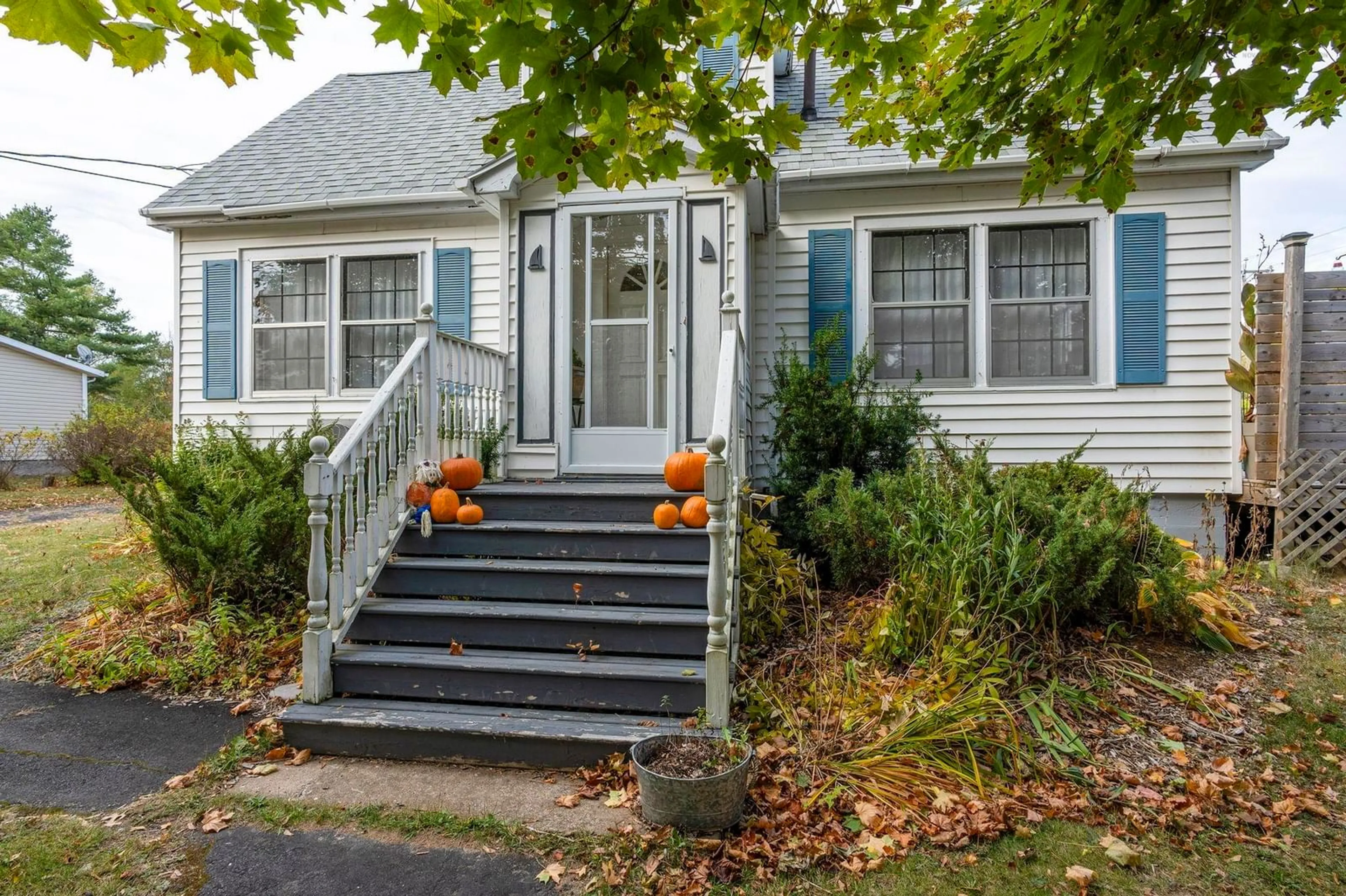 Home with vinyl exterior material, street for 13601 Highway 1, Wilmot Nova Scotia B0P 1W0