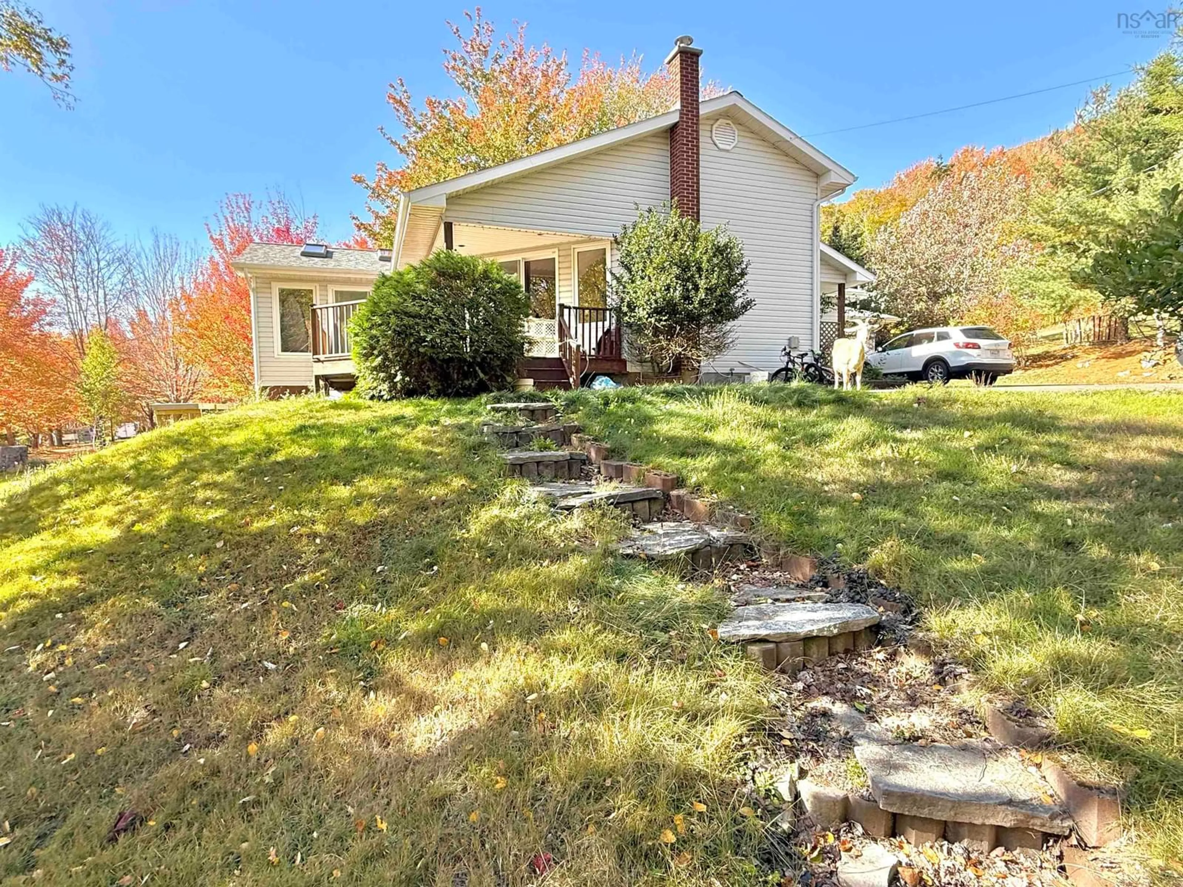 A pic from outside/outdoor area/front of a property/back of a property/a pic from drone, unknown for 10797 Hwy 105 Hwy, Aberdeen Nova Scotia B0E 3M0