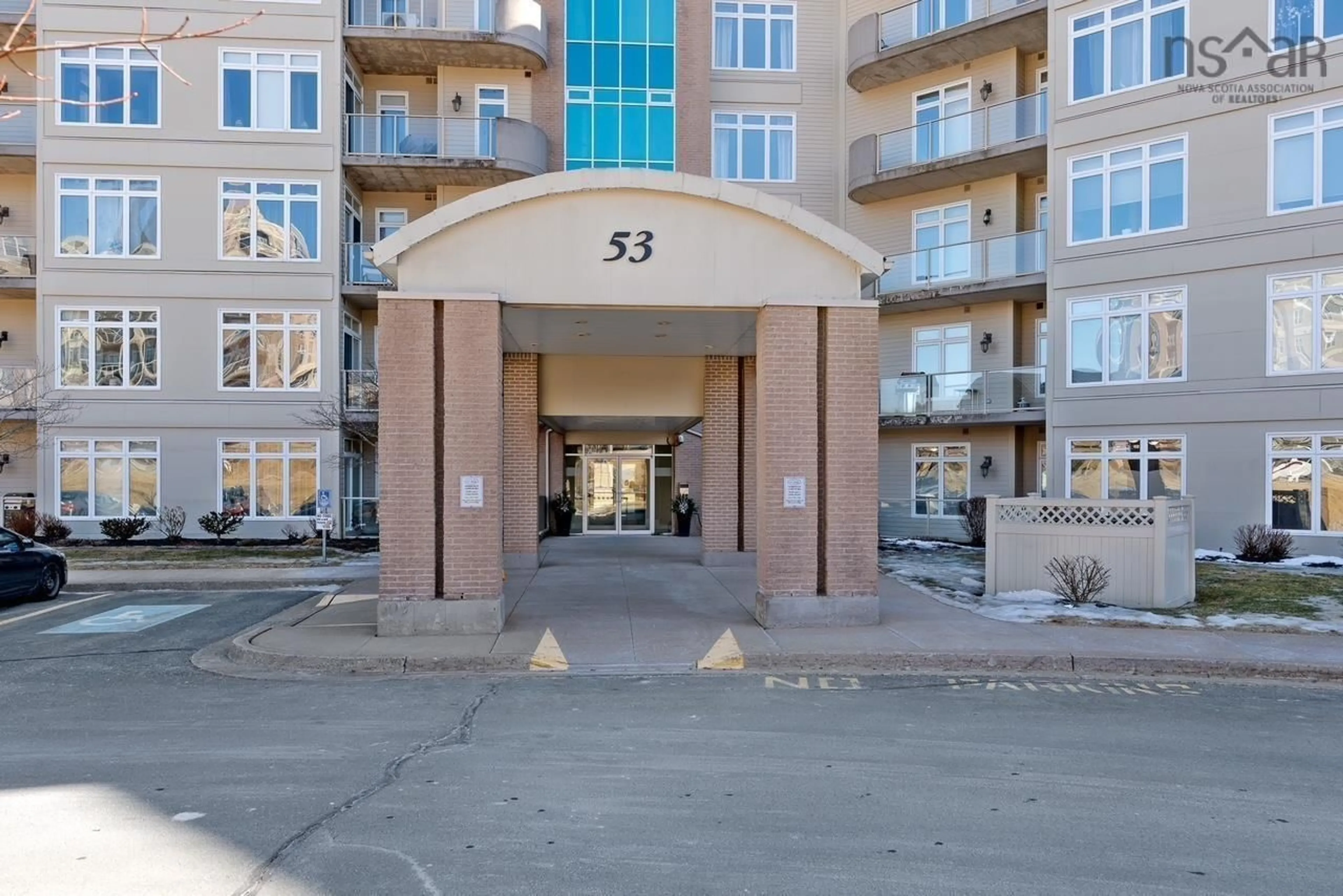 Indoor foyer for 53 Bedros Lane #407, Halifax Nova Scotia B3M 4X4