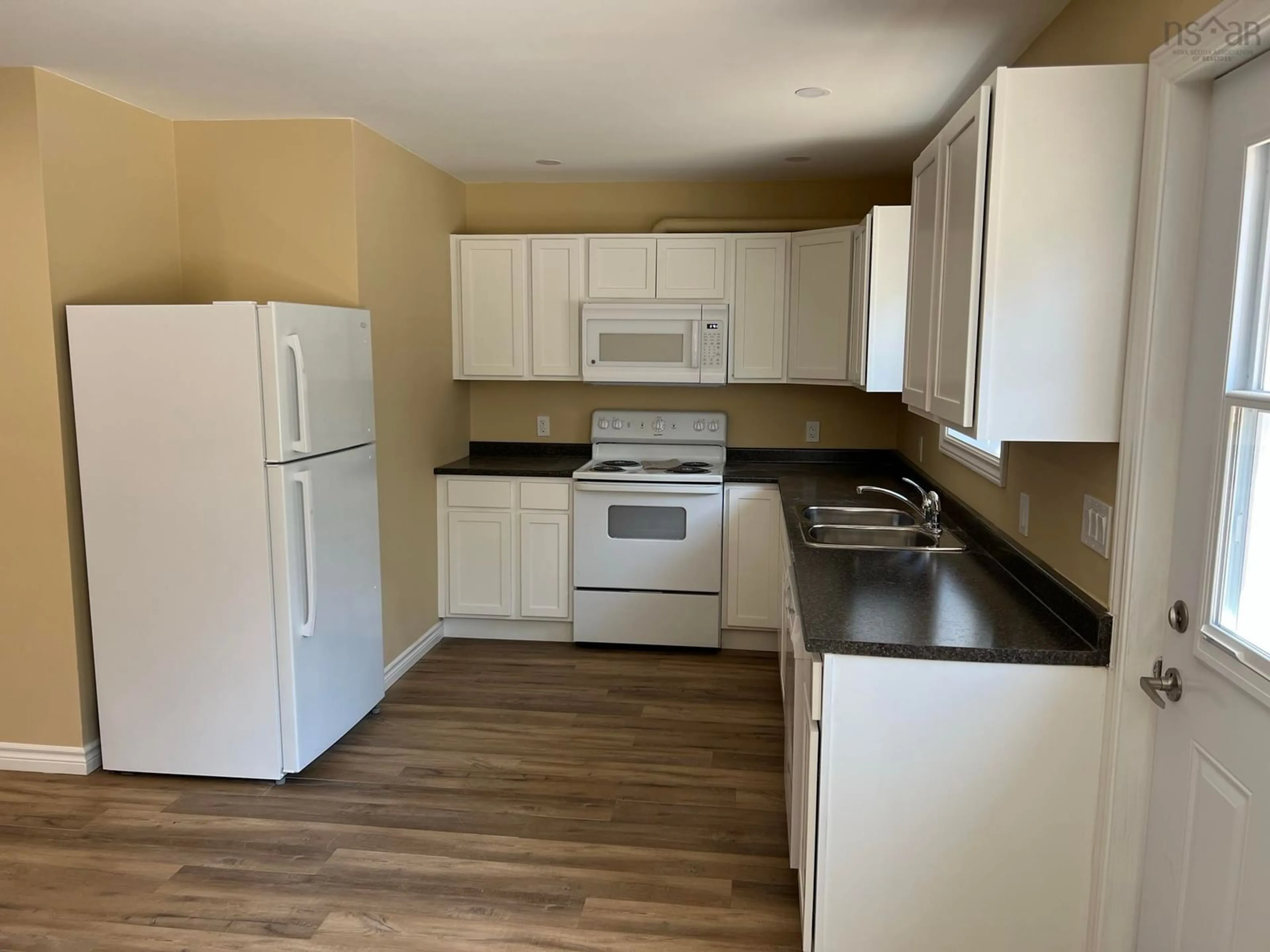 Standard kitchen, unknown for 26-28 Sunnyside Rd, Greenwich Nova Scotia B4P 2R2