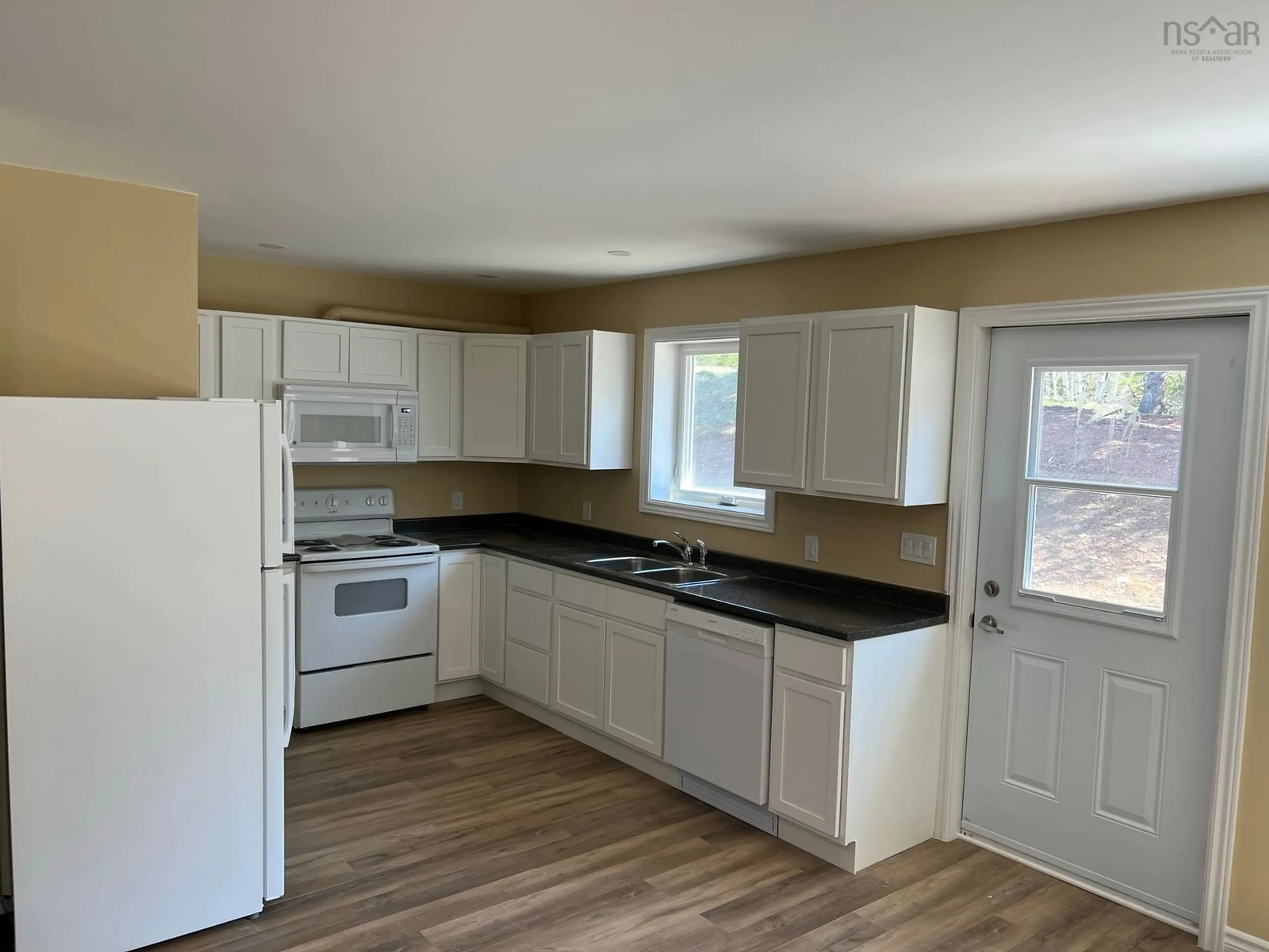 Standard kitchen, unknown for 26-28 Sunnyside Rd, Greenwich Nova Scotia B4P 2R2