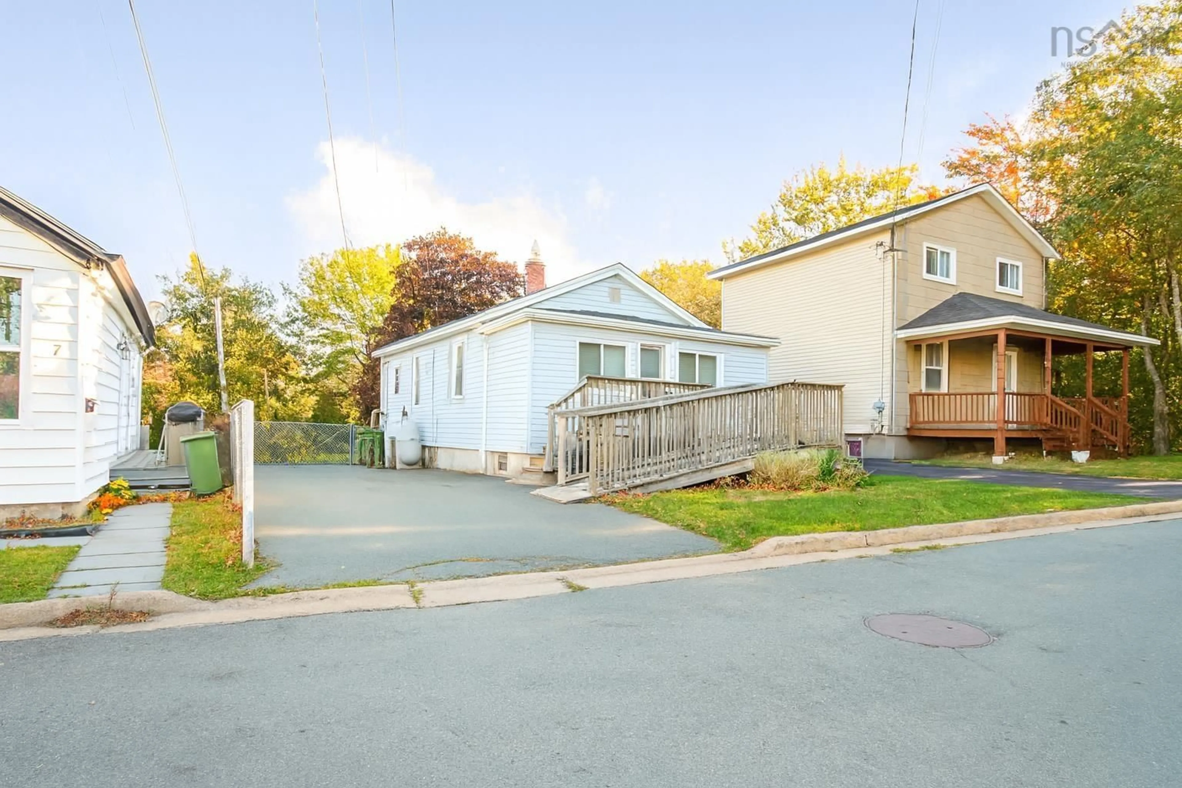 A pic from outside/outdoor area/front of a property/back of a property/a pic from drone, street for 5 Cleary Dr, Dartmouth Nova Scotia B2Y 3X3