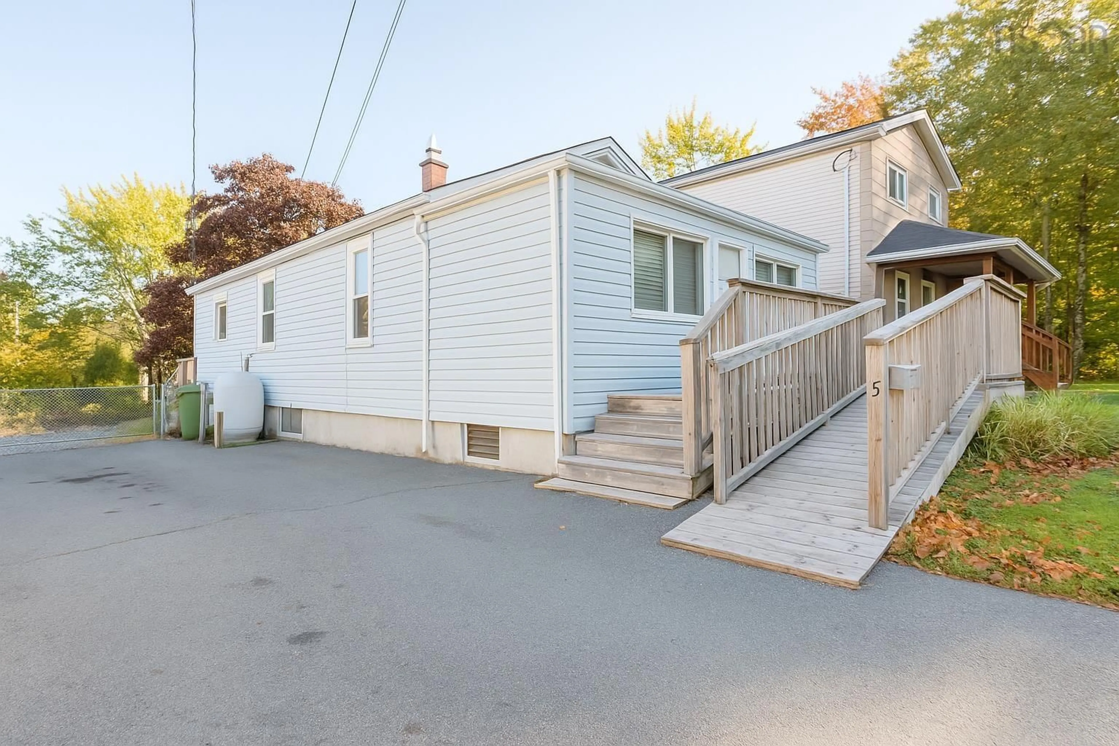 Unknown for 5 Cleary Dr, Dartmouth Nova Scotia B2Y 3X3