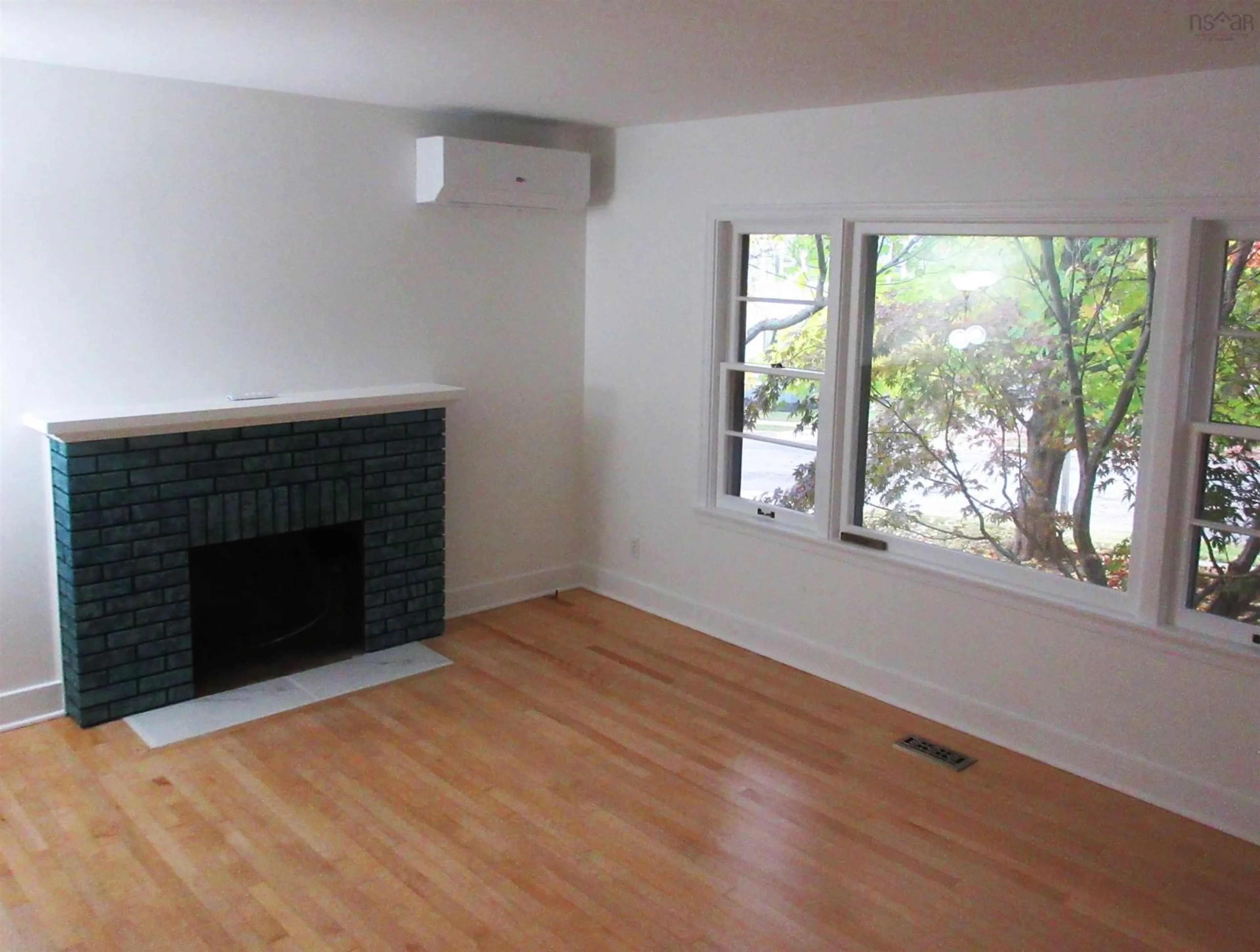 A pic of a room for 74 Exhibition St, Truro Nova Scotia B2N 4C7