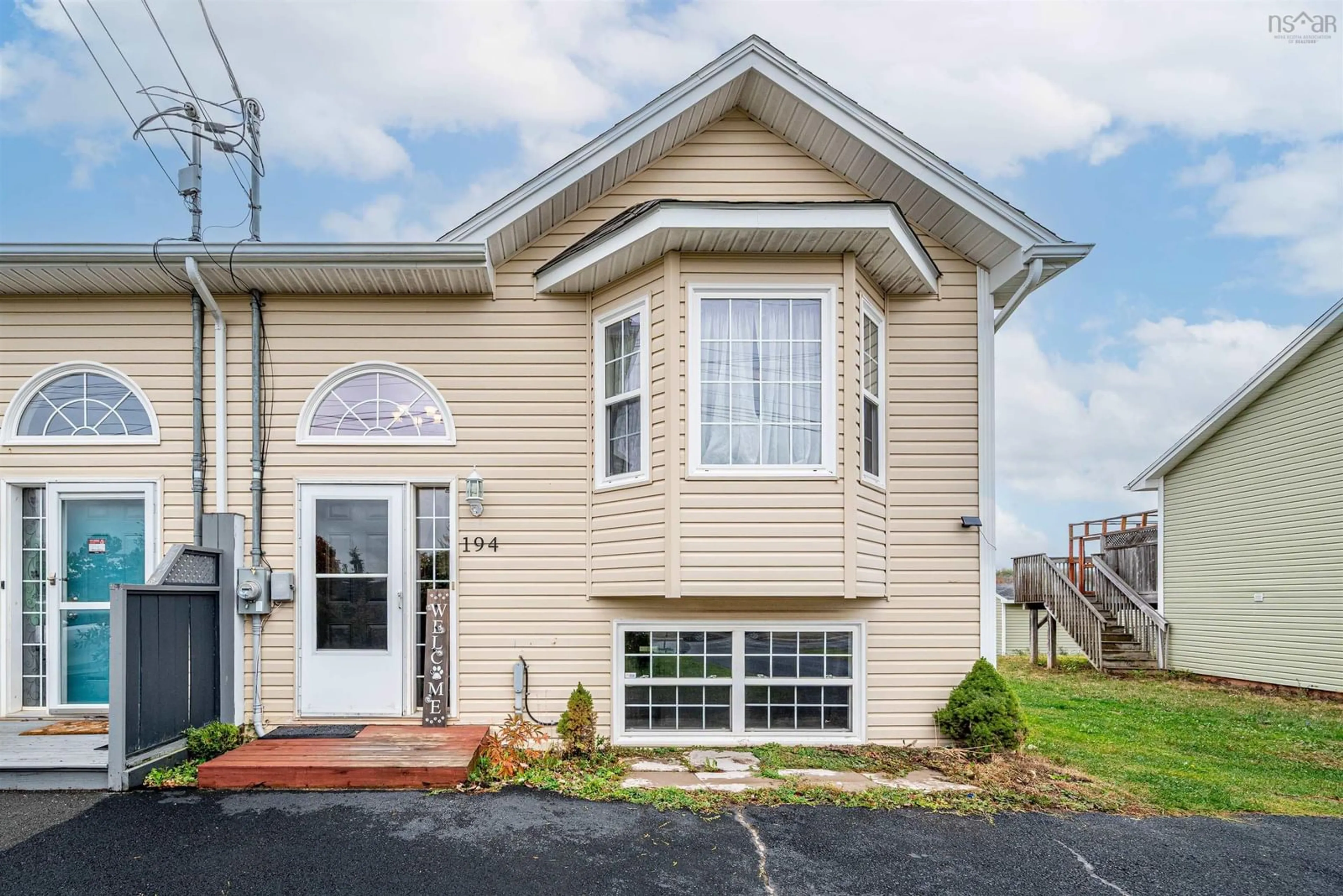 Home with vinyl exterior material, unknown for 194 Payzant Dr, Windsor Nova Scotia B0N 2T0