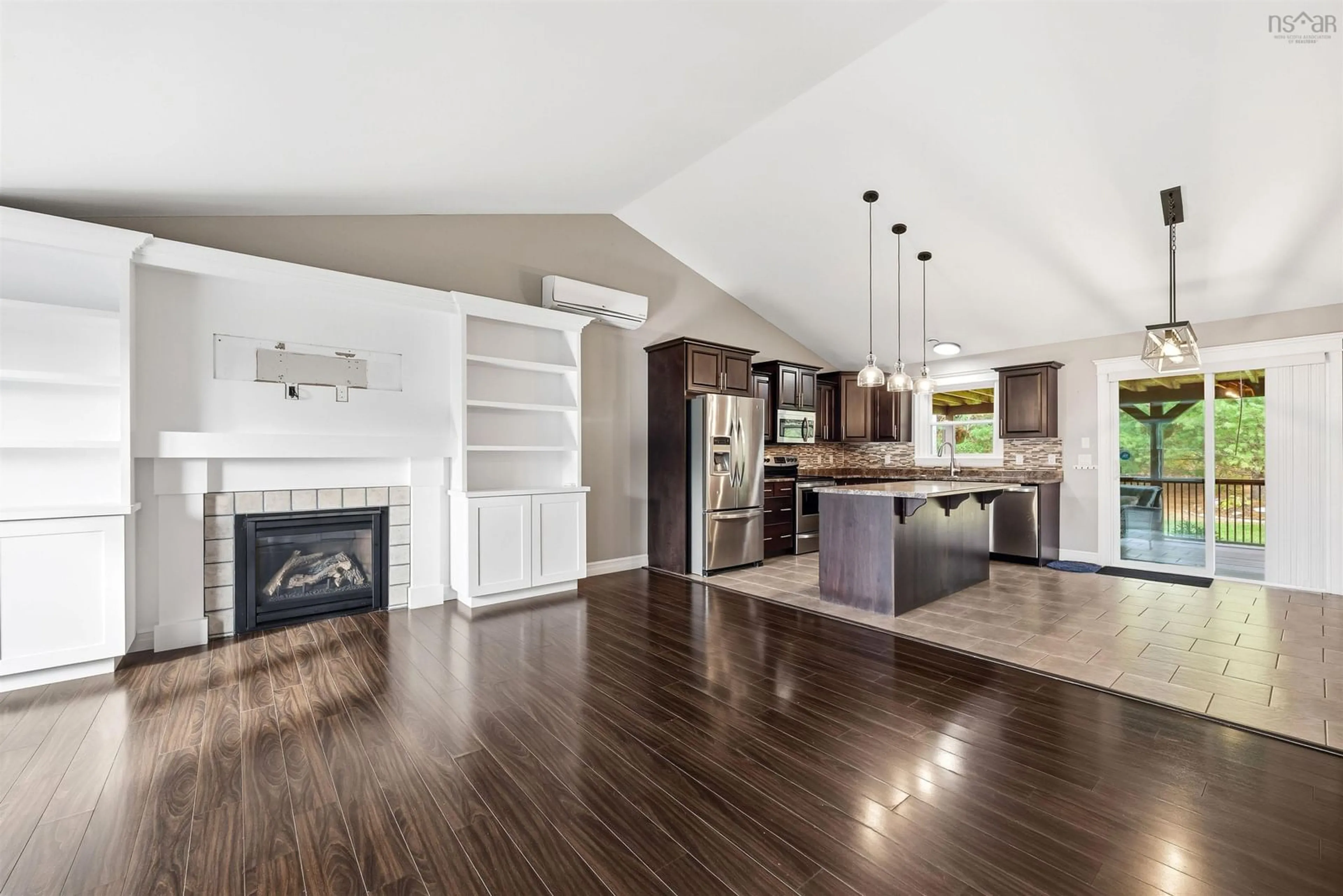 Open concept kitchen, wood/laminate floor for 3235 Sackville Dr, Upper Sackville Nova Scotia B4E 3C5