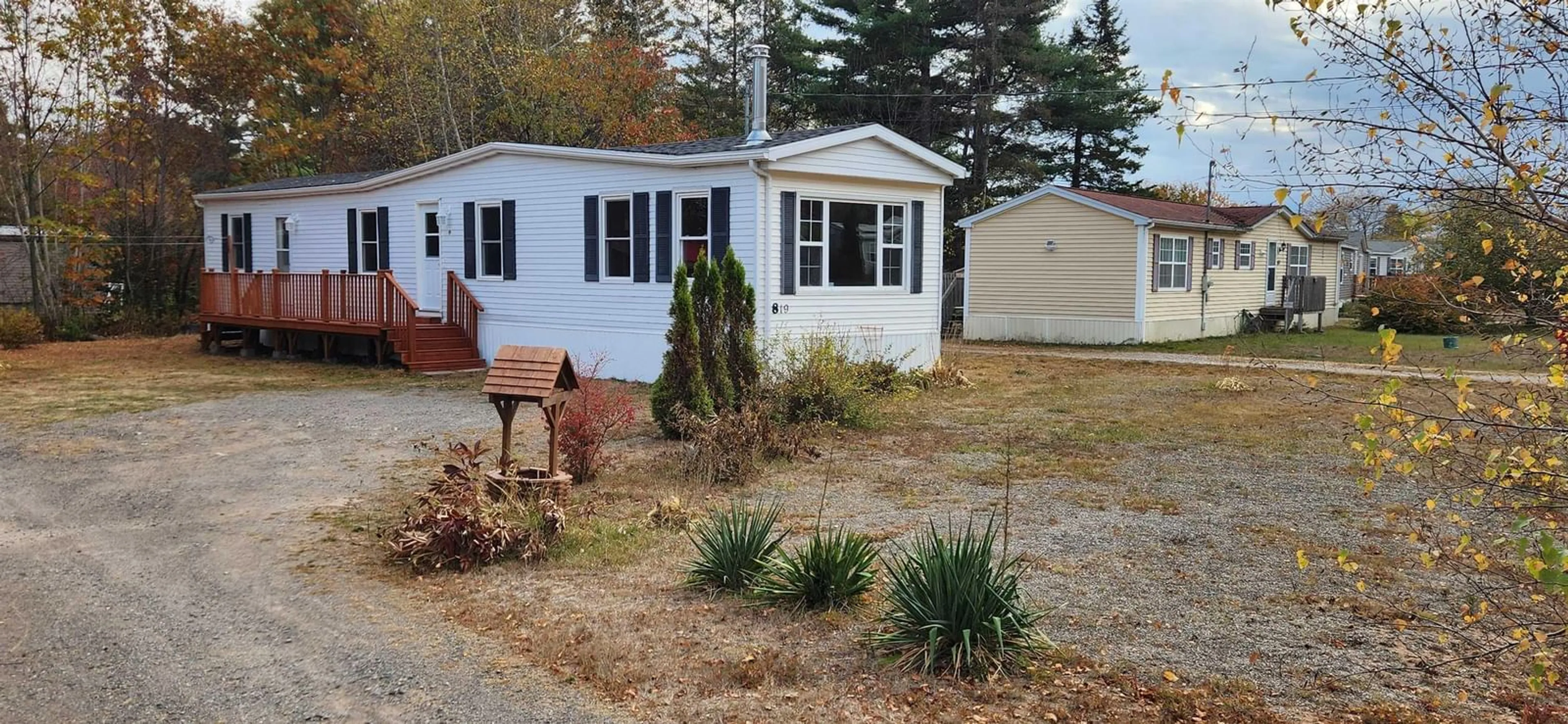 Home with vinyl exterior material, street for 819 Mitchell Ave, Aylesford Nova Scotia B0P 1C0