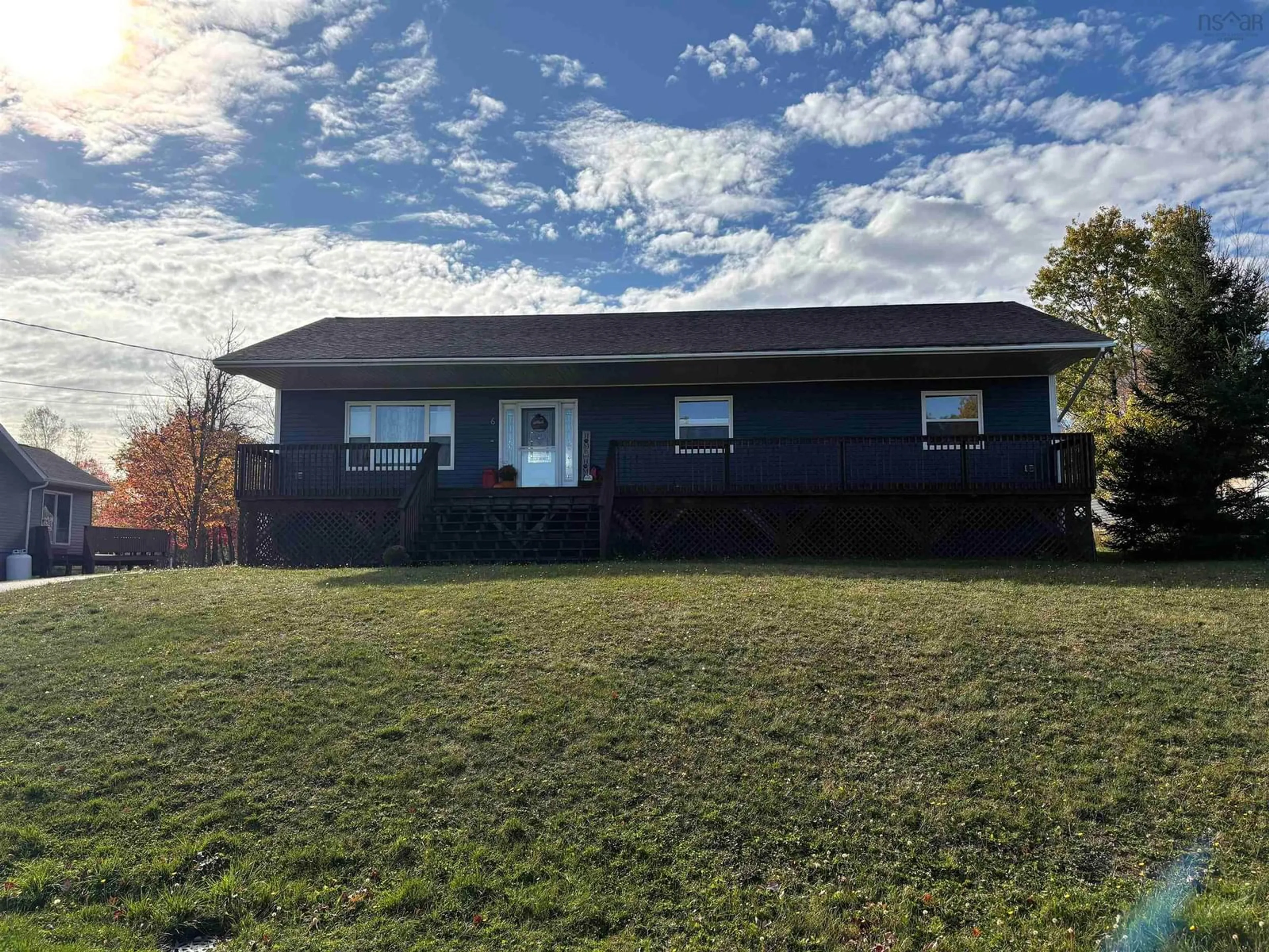 A pic from outside/outdoor area/front of a property/back of a property/a pic from drone, unknown for 6 Roslindale Dr, Truro Heights Nova Scotia B6L 1T2