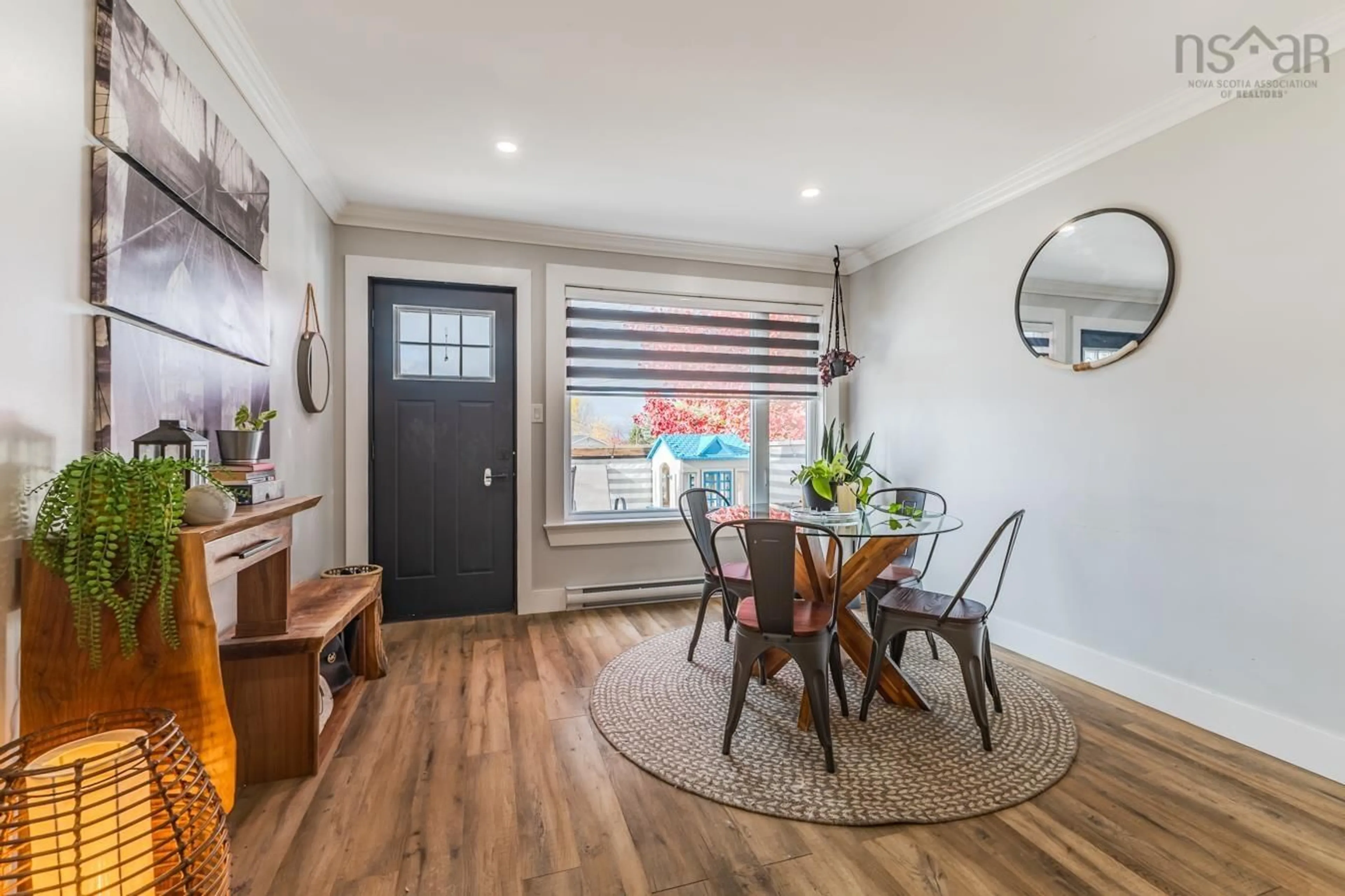 Dining room, wood/laminate floor for 20 Menlow Crt, North River Nova Scotia B6L 6L9
