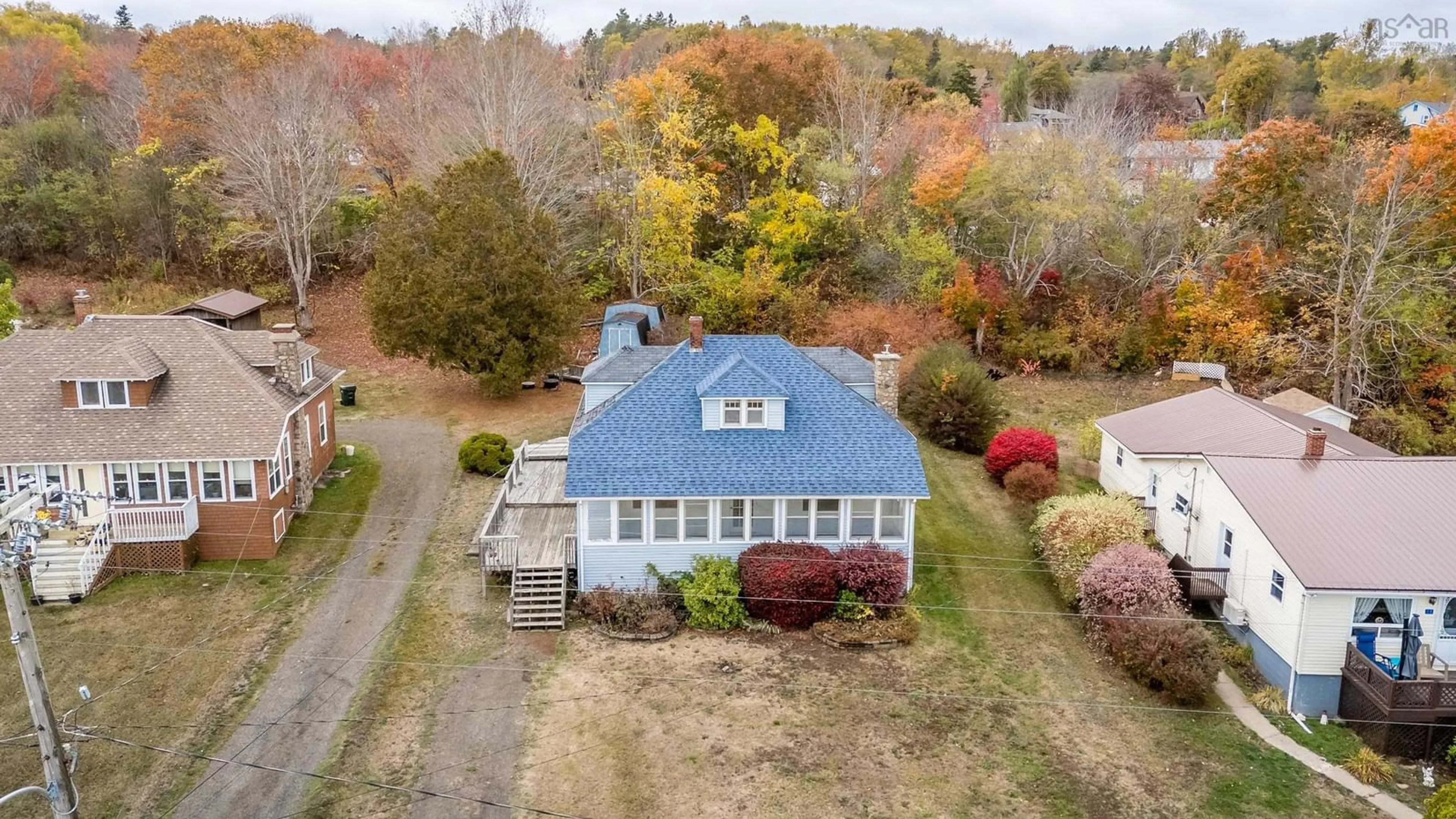 A pic from outside/outdoor area/front of a property/back of a property/a pic from drone, unknown for 9 Shore Rd, Digby Nova Scotia B0V 1A0