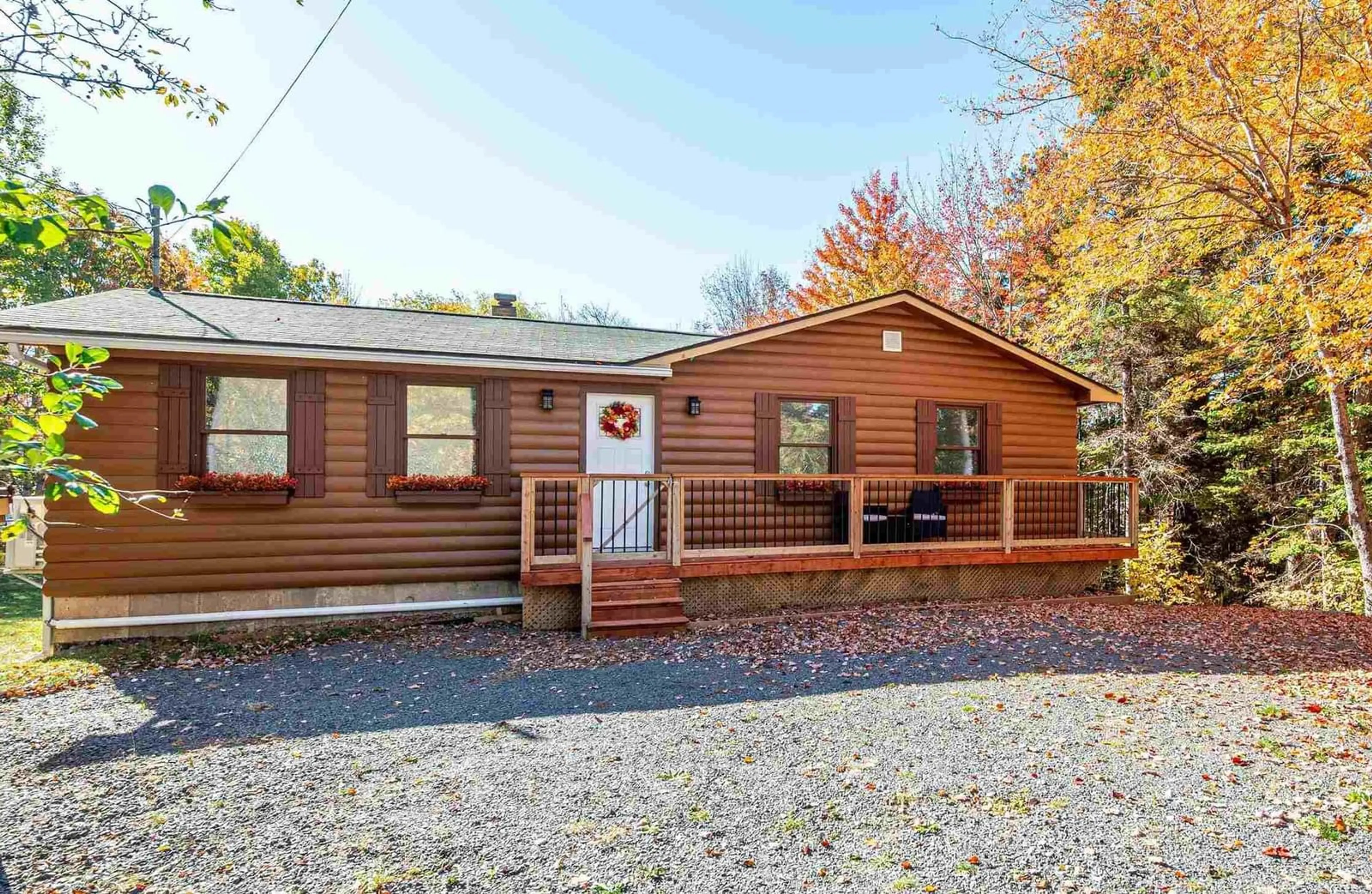 Unknown for 1394 14 Hwy, Centre Rawdon Nova Scotia B0N 2N0