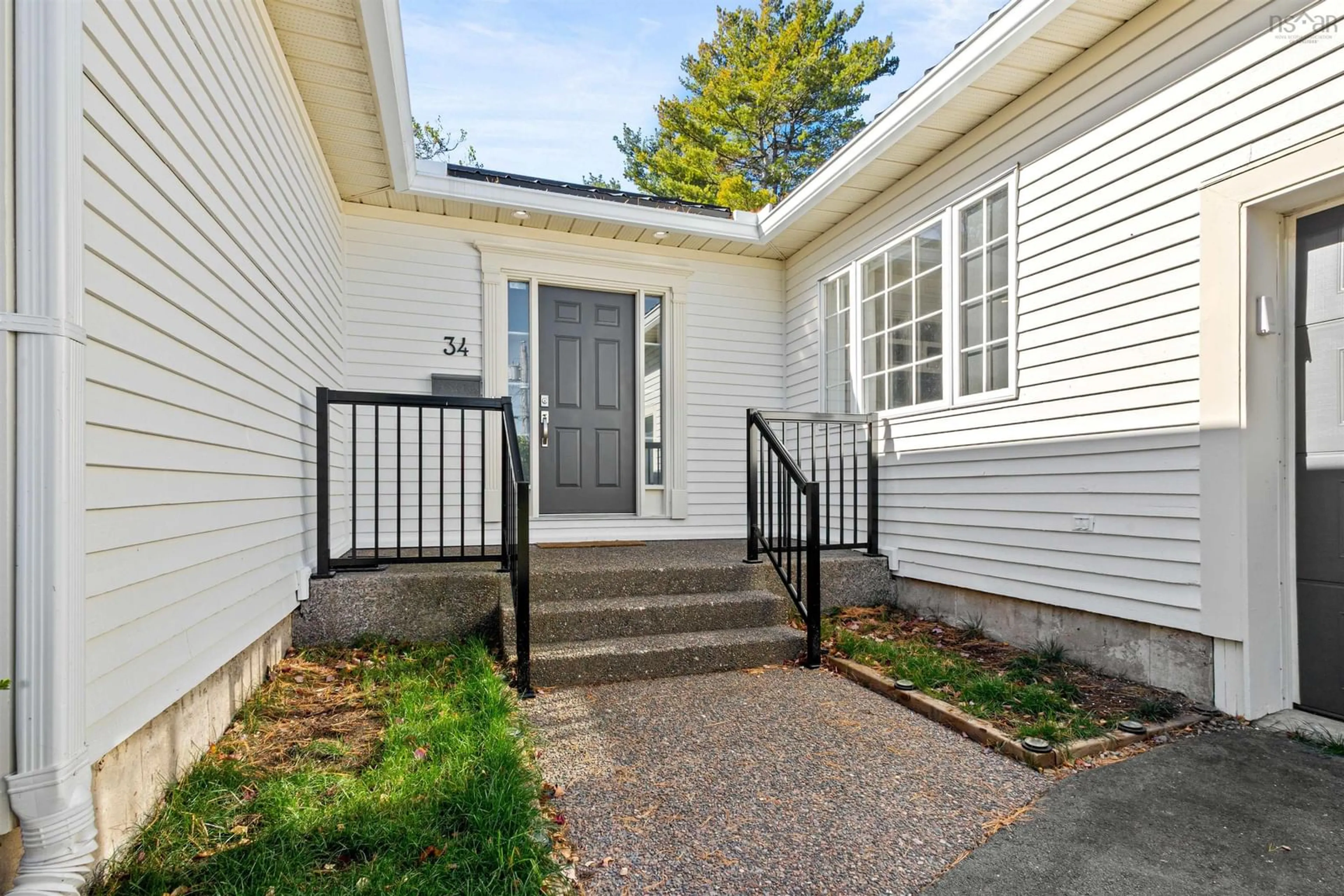 Unknown for 34 Sunset Dr, Bridgewater Nova Scotia B4V 3R5