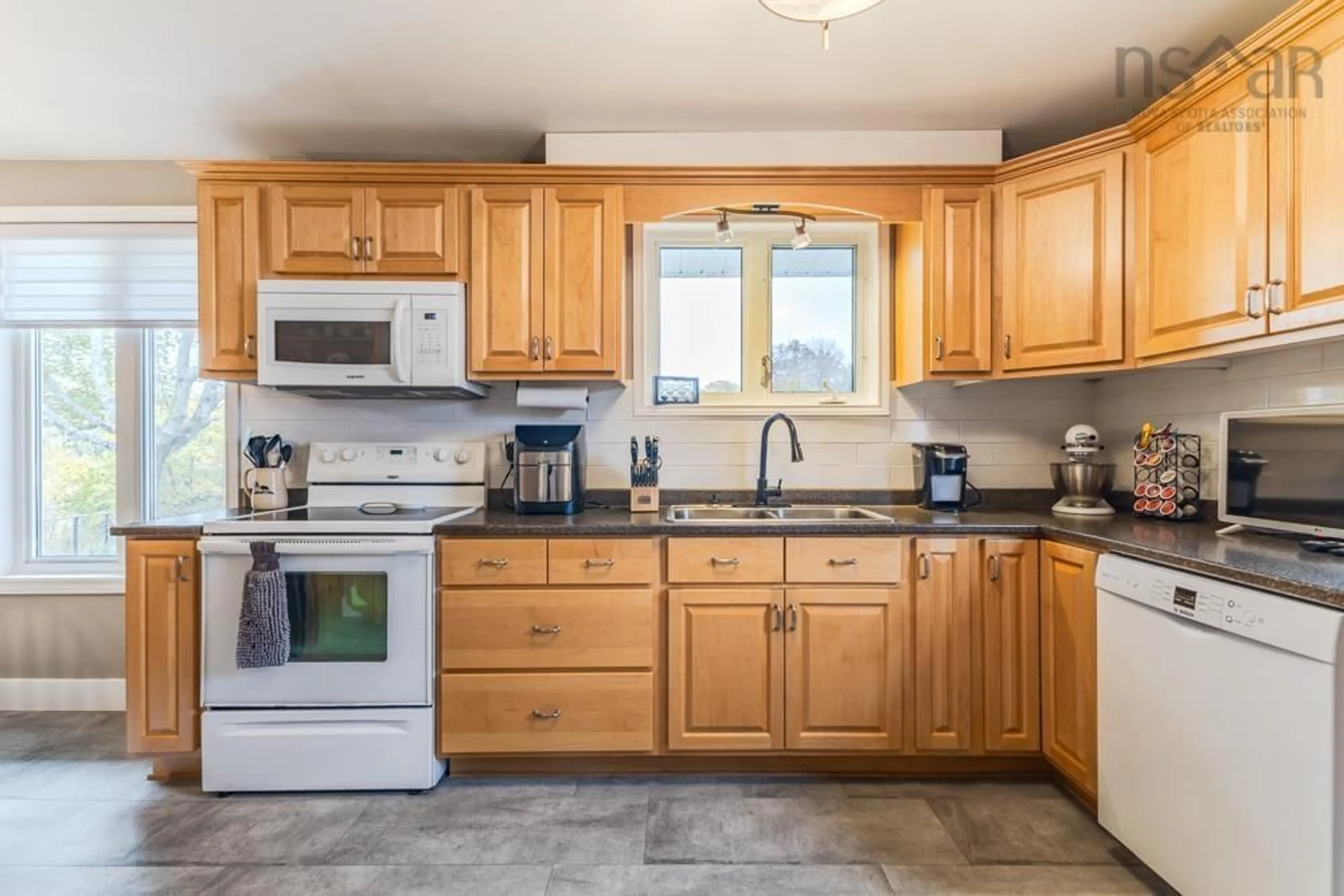 Standard kitchen, ceramic/tile floor for 75 Lawnwood Dr, Truro Nova Scotia B2N 1R9