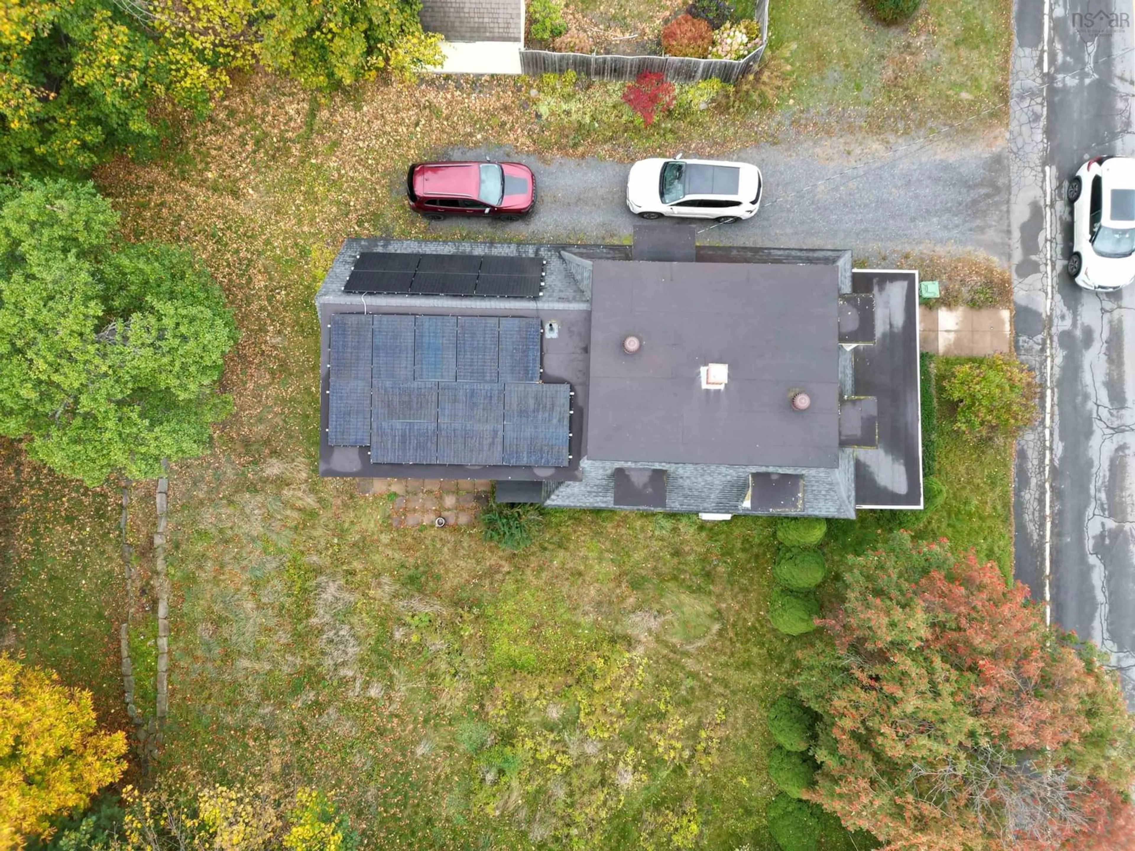 A pic from outside/outdoor area/front of a property/back of a property/a pic from drone, unknown for 89 Welsford St, Pictou Nova Scotia B0K 1H0