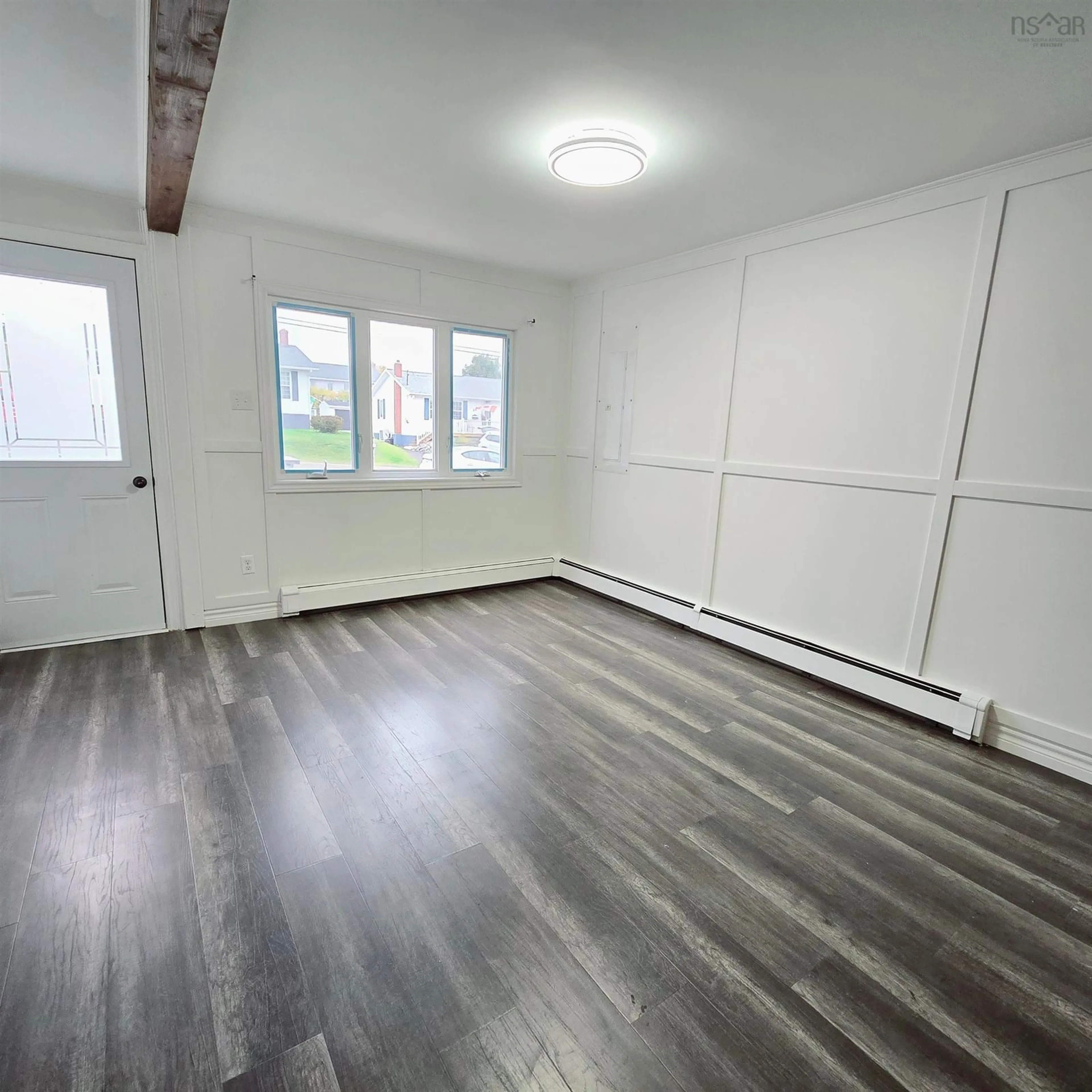 A pic of a room for 13 Gisborne St, North Sydney Nova Scotia B2A 2E1