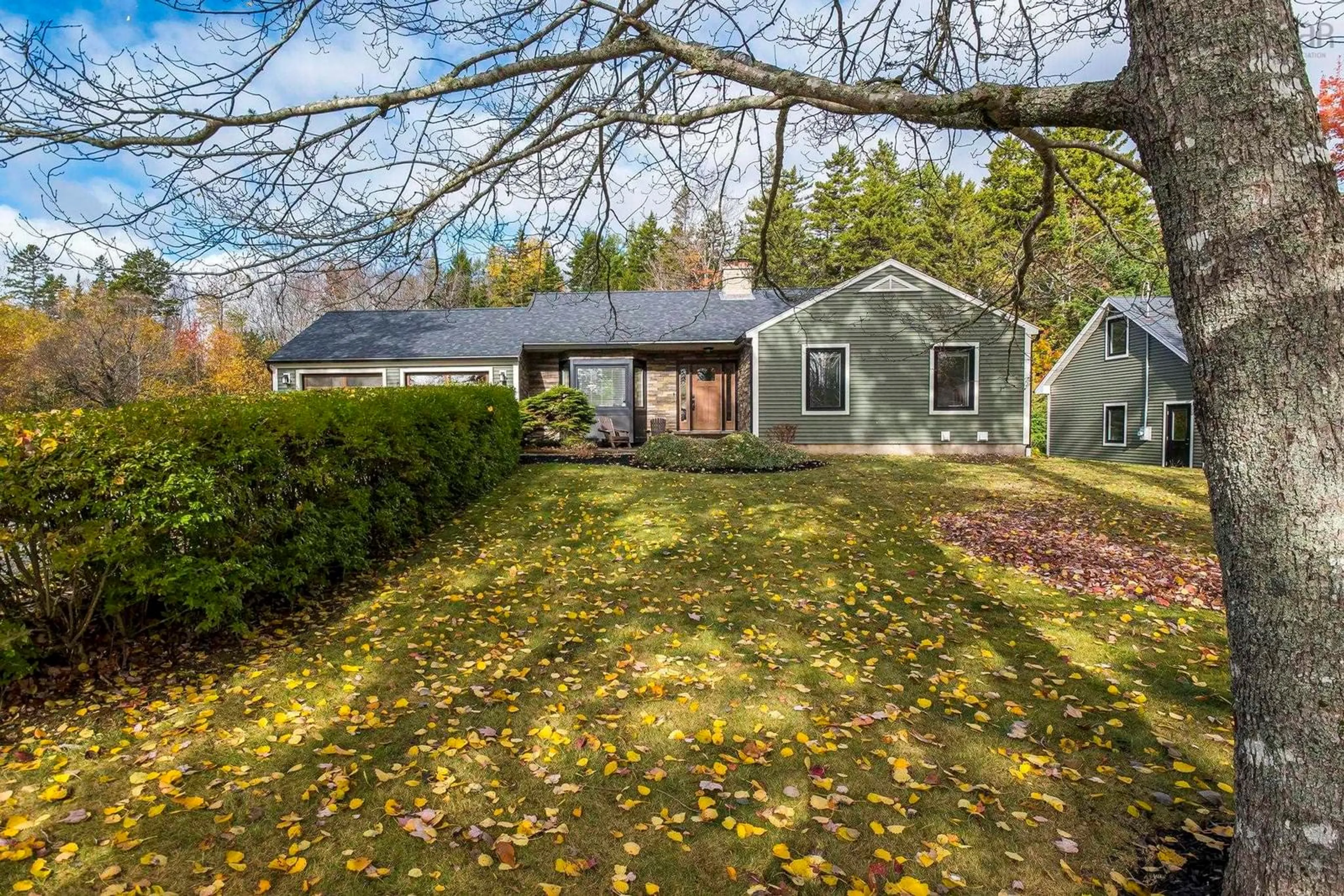 A pic from outside/outdoor area/front of a property/back of a property/a pic from drone, unknown for 16 Canavan Dr, Lakelands Nova Scotia B0N 1Z0