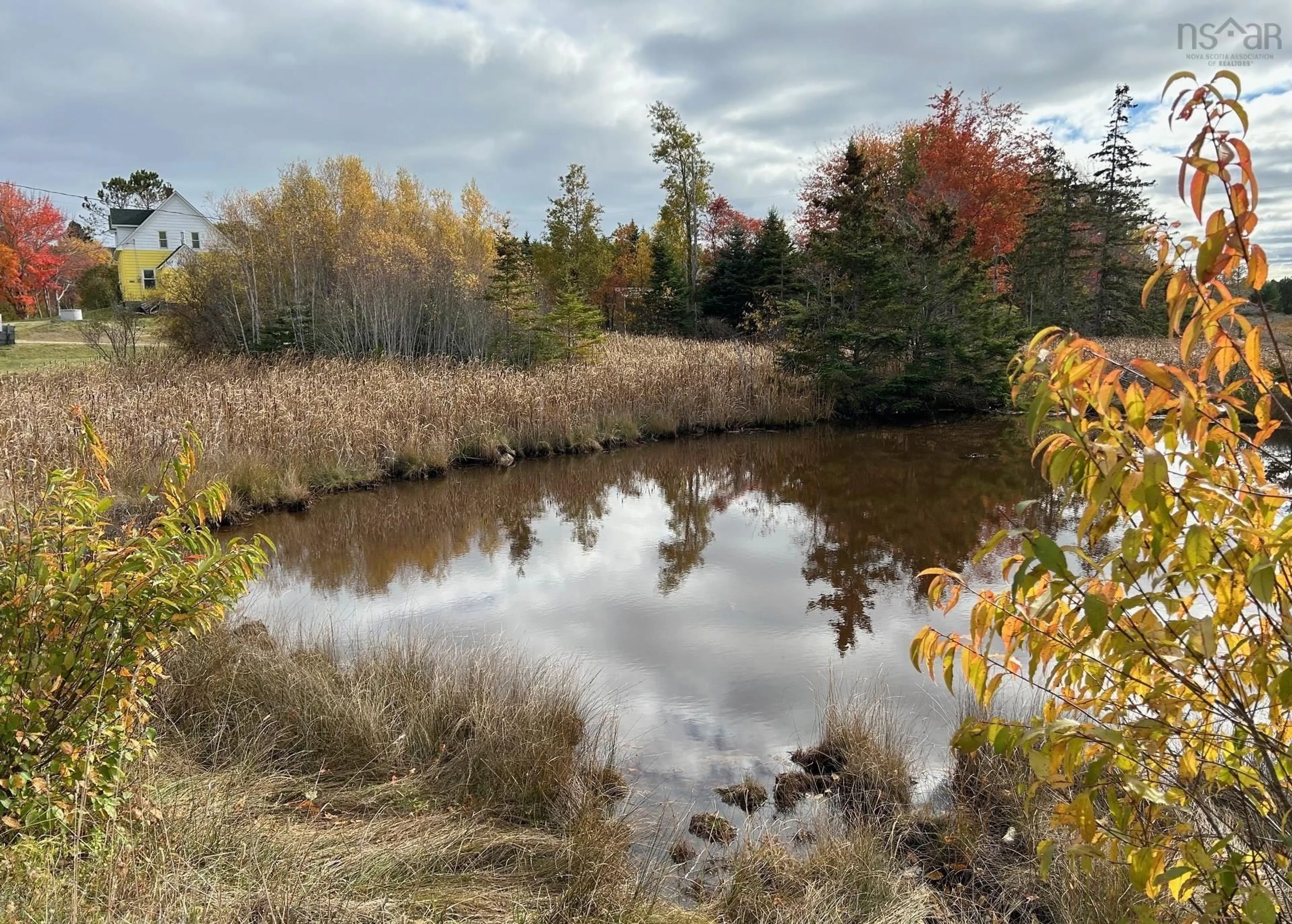 Blurry image for 210 Martins Point Rd, Martins Point Nova Scotia B0J 2E0