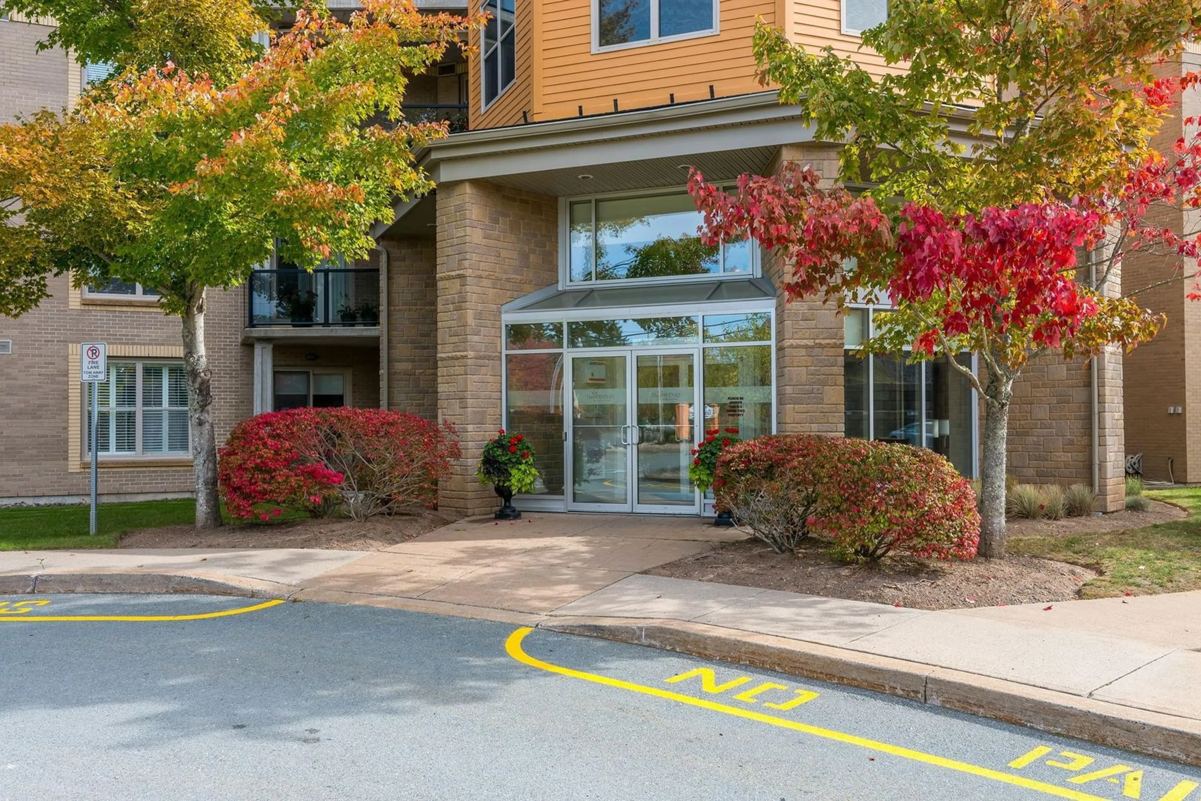 Indoor foyer for 120 Southgate Dr #210, Bedford Nova Scotia B4A 0B1