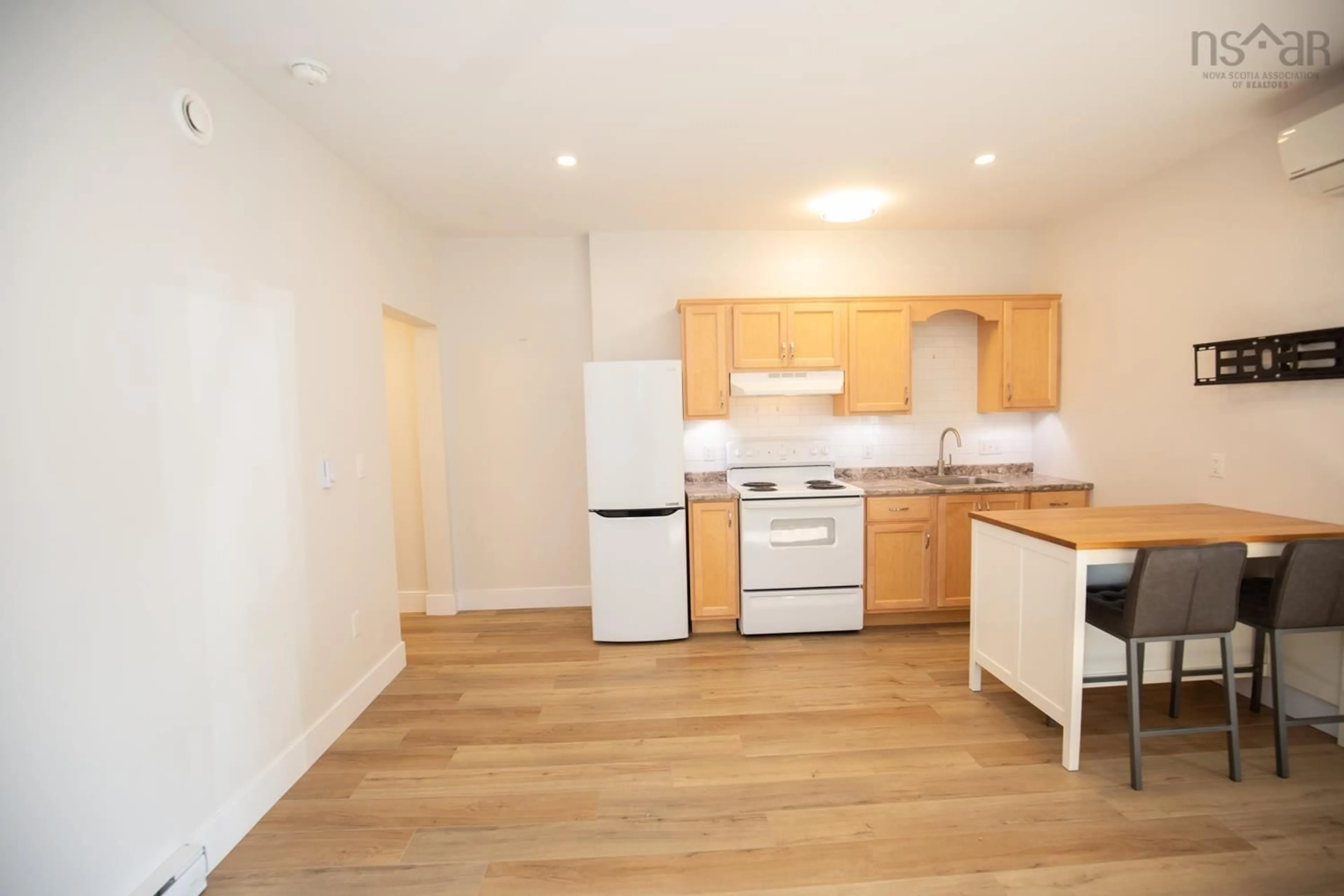 Standard kitchen, wood/laminate floor for 92 Dominion St, Truro Nova Scotia B2N 3P3