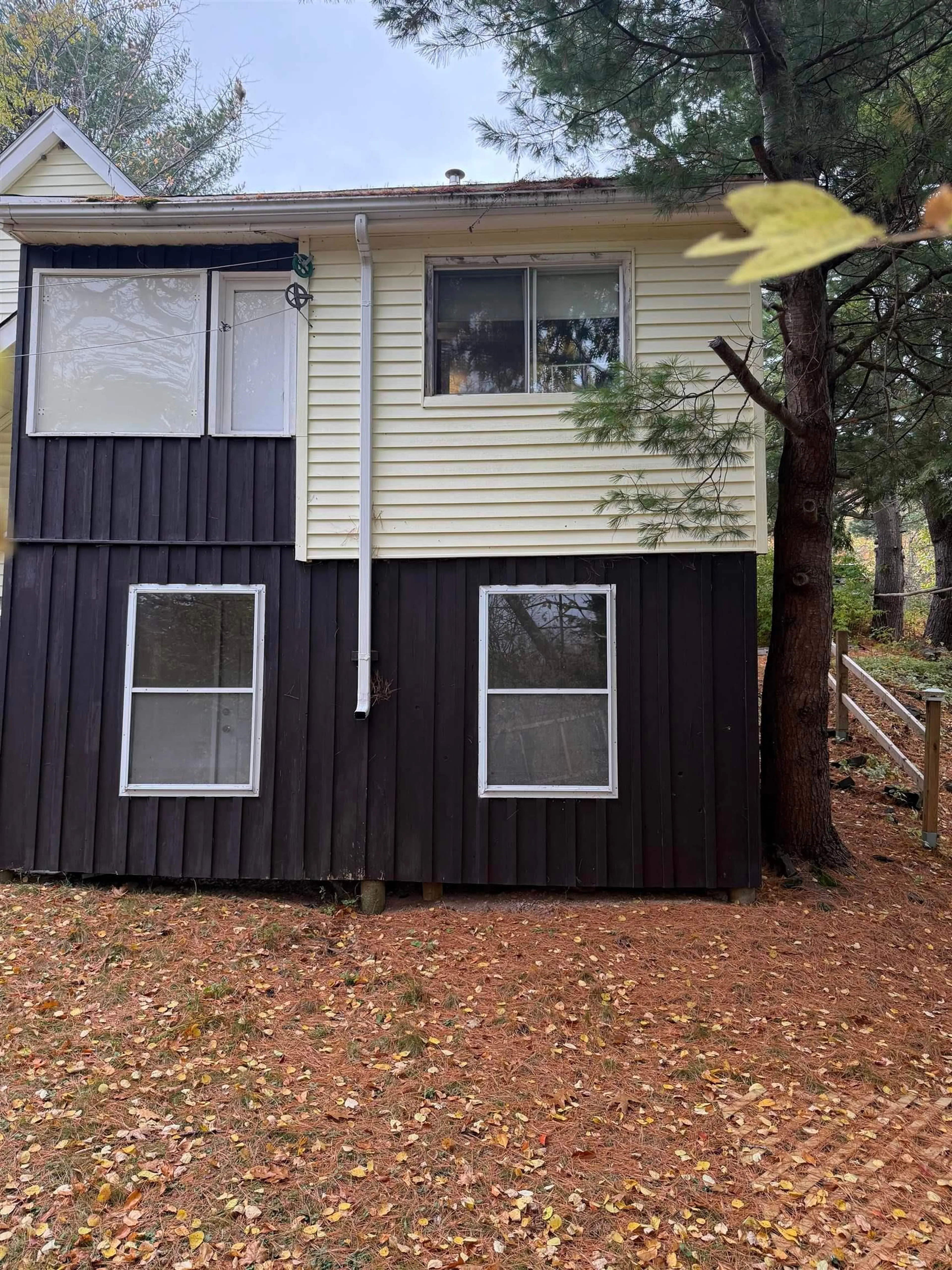 Home with vinyl exterior material, unknown for 4512 Stellarton Trafalgar Rd, Hopewell Nova Scotia B0K 1C0