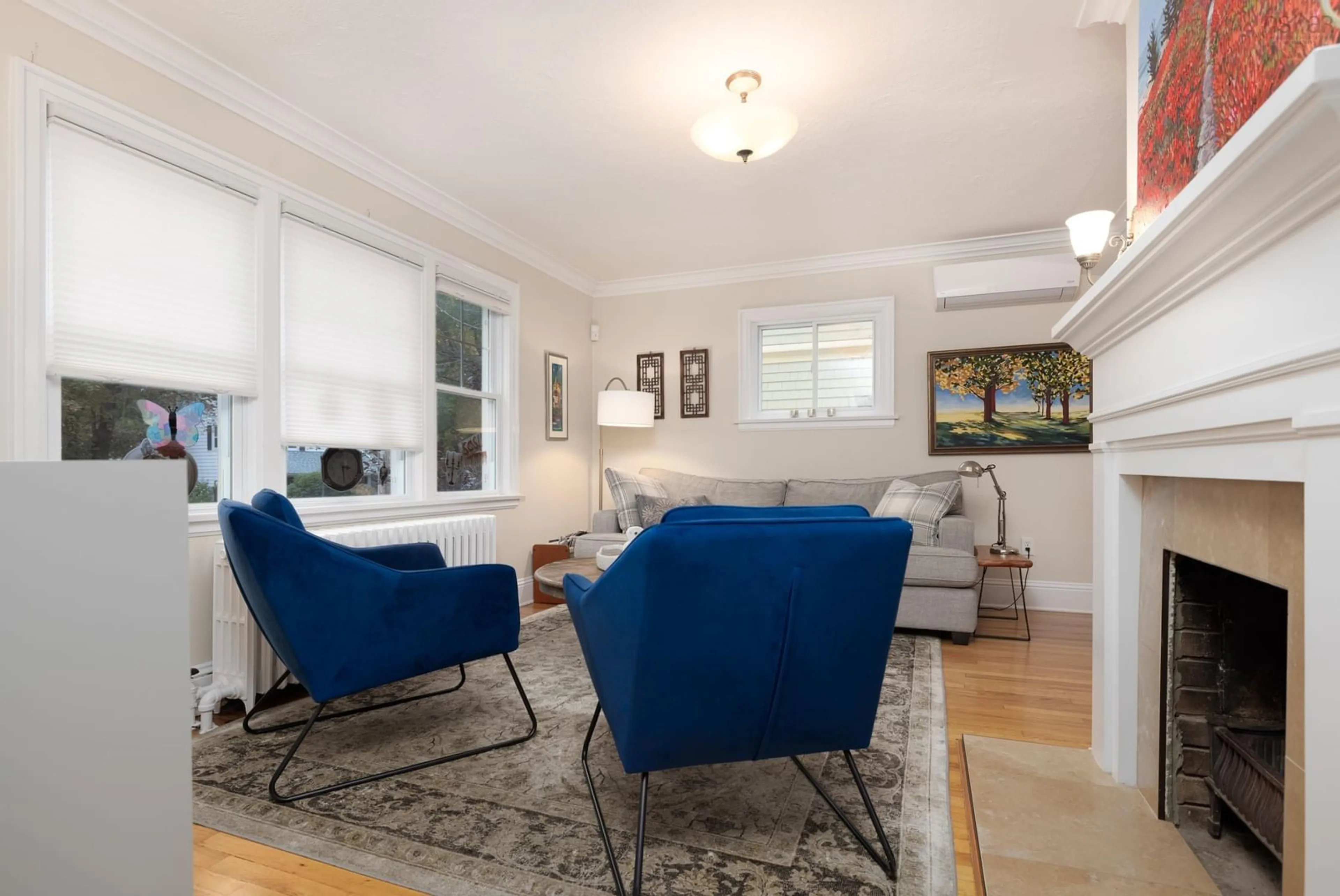 Living room with furniture, unknown for 2420 Westmount St, Halifax Nova Scotia B3L 3G6