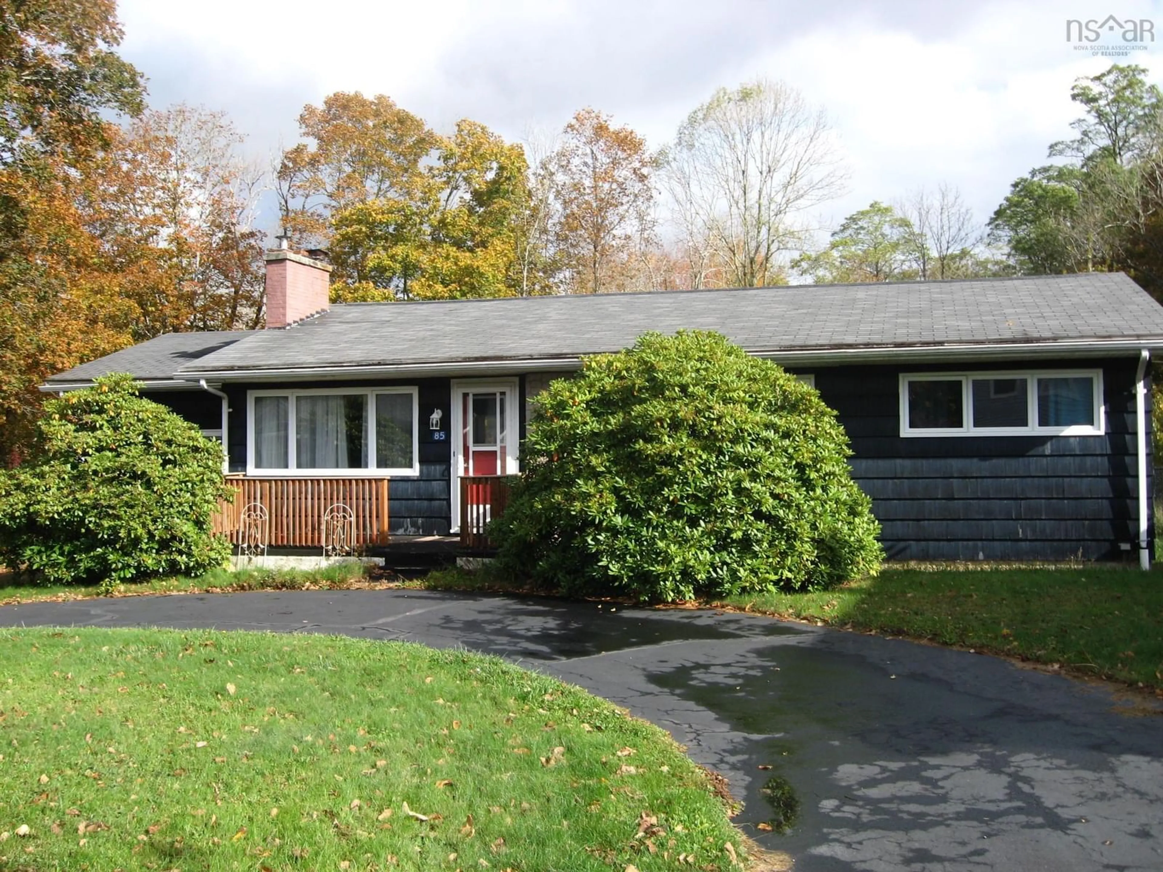 Home with vinyl exterior material, street for 85 School St, Liverpool Nova Scotia B0T 1K0