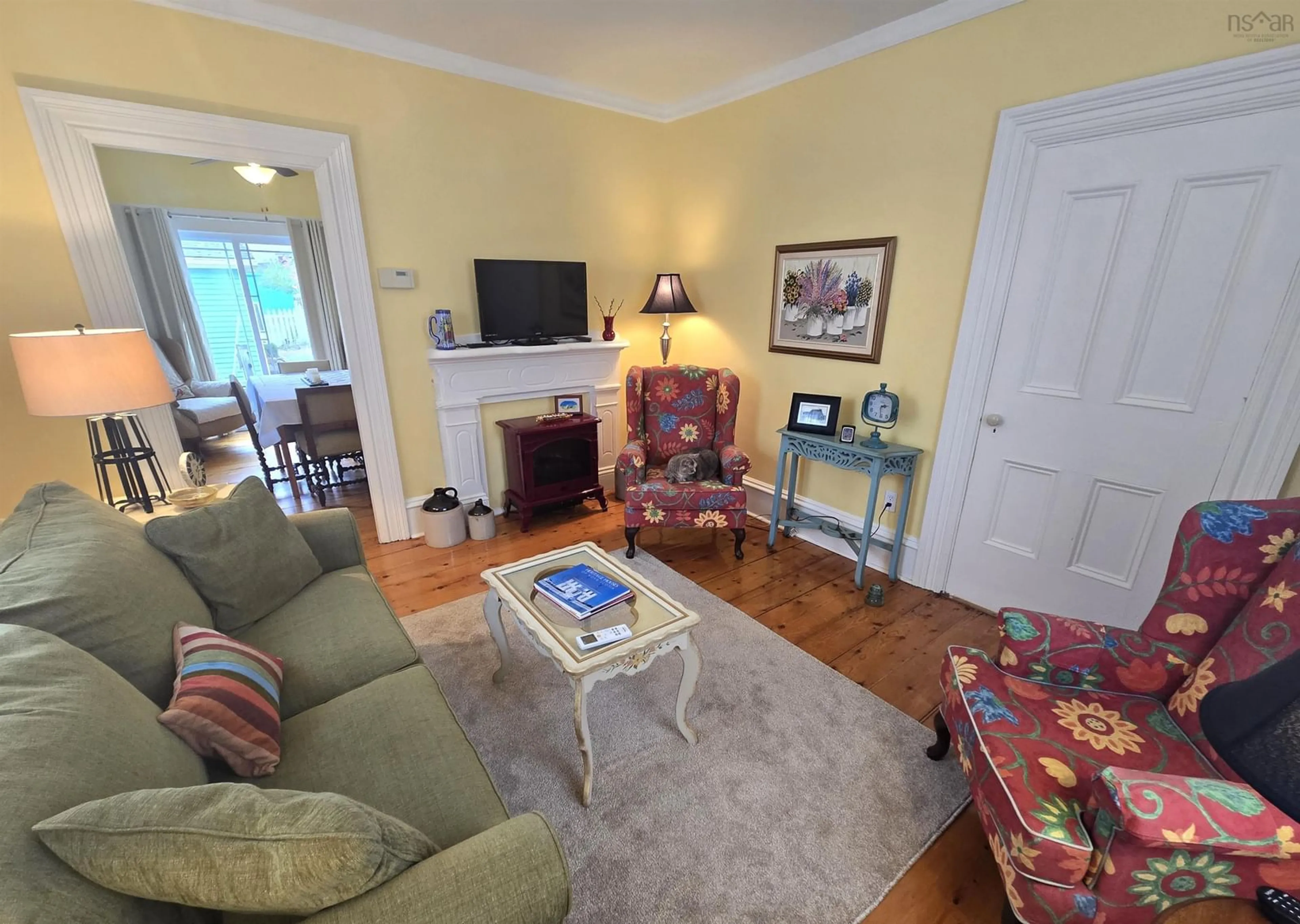 Living room with furniture, unknown for 29 School St, Mahone Bay Nova Scotia B0J 2E0