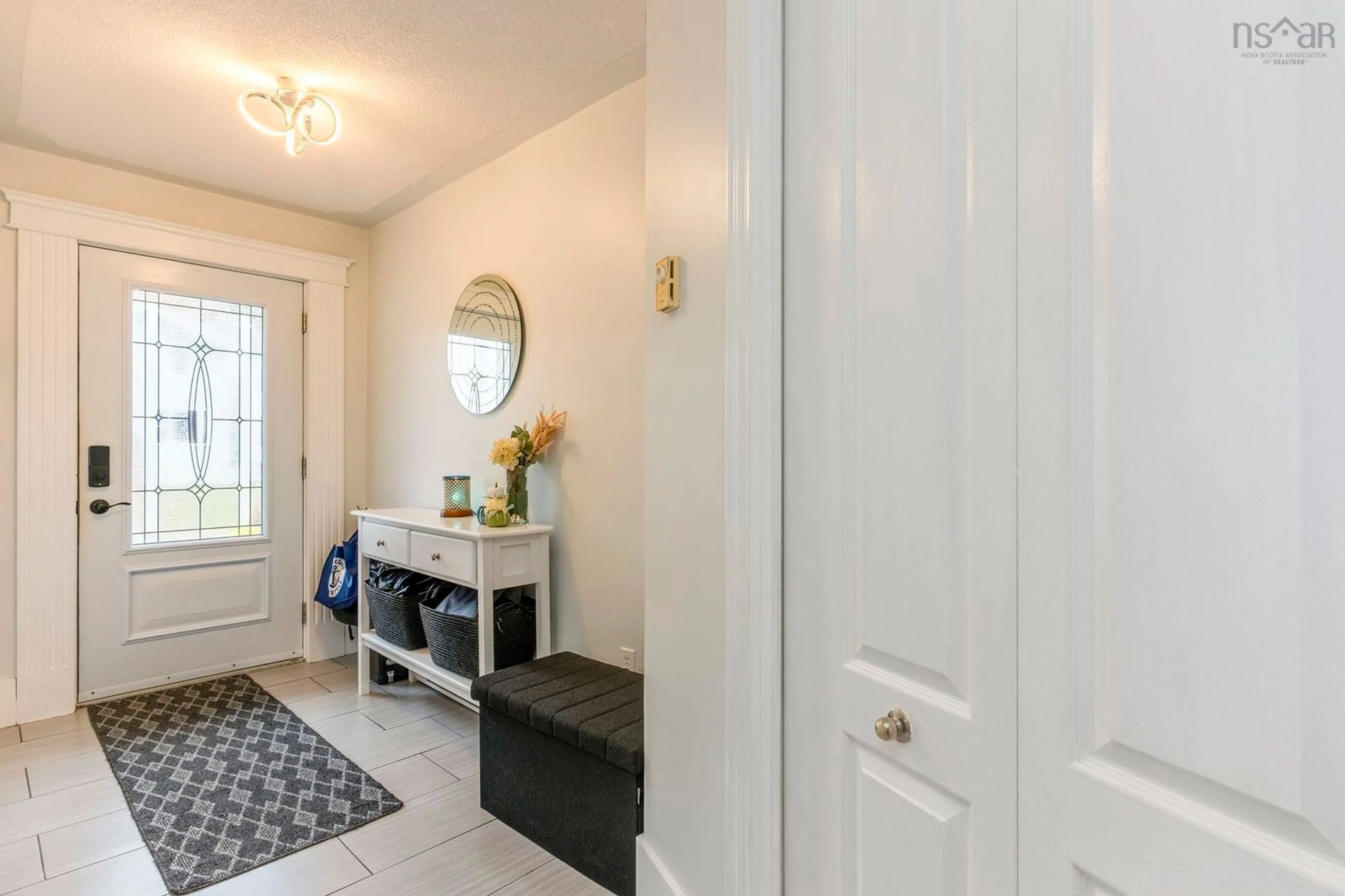 Indoor entryway for 89 Duffus Dr, Bedford Nova Scotia B4A 3T9