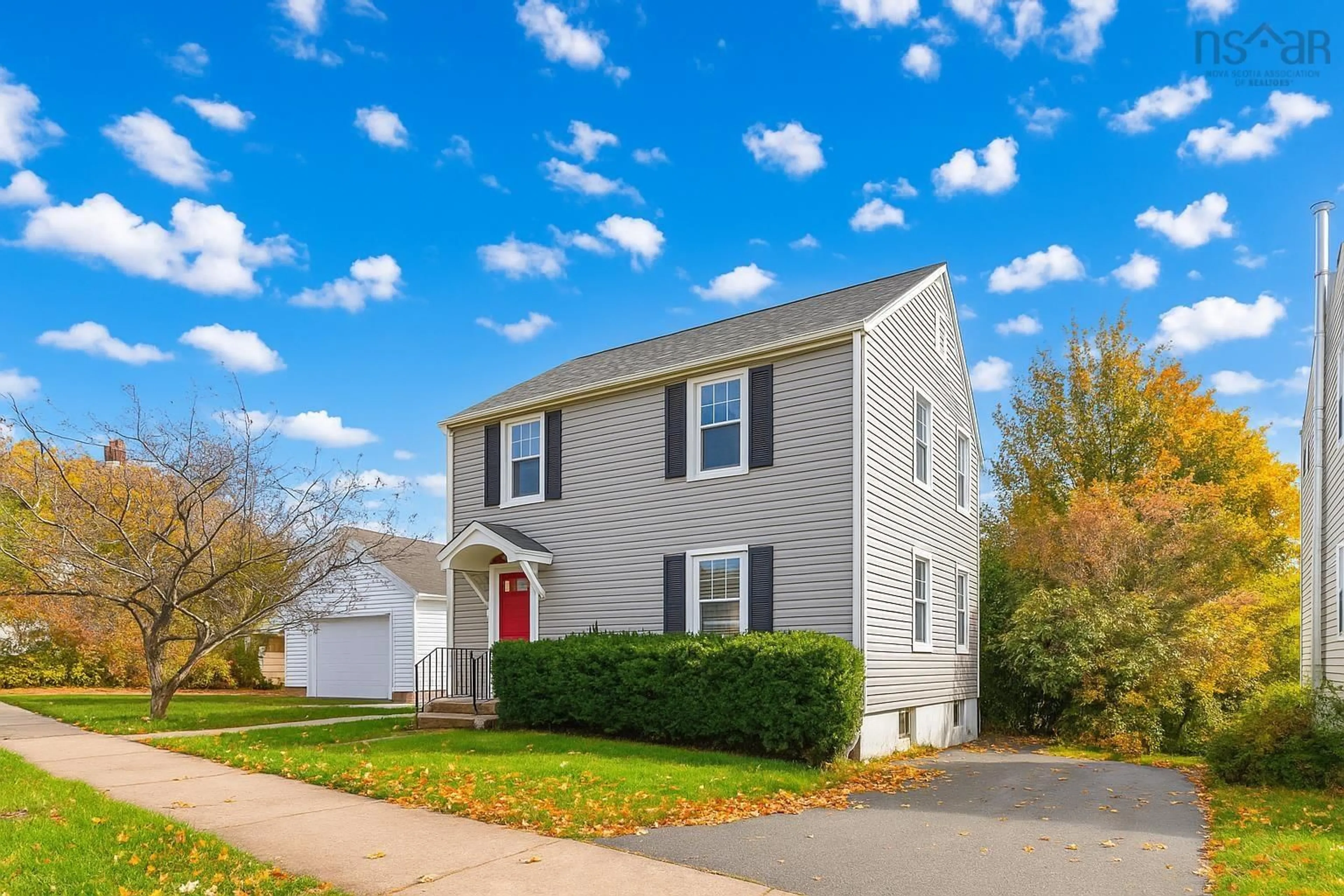 Home with vinyl exterior material, street for 6026 Cabot St, Halifax Nova Scotia B3K 2K3