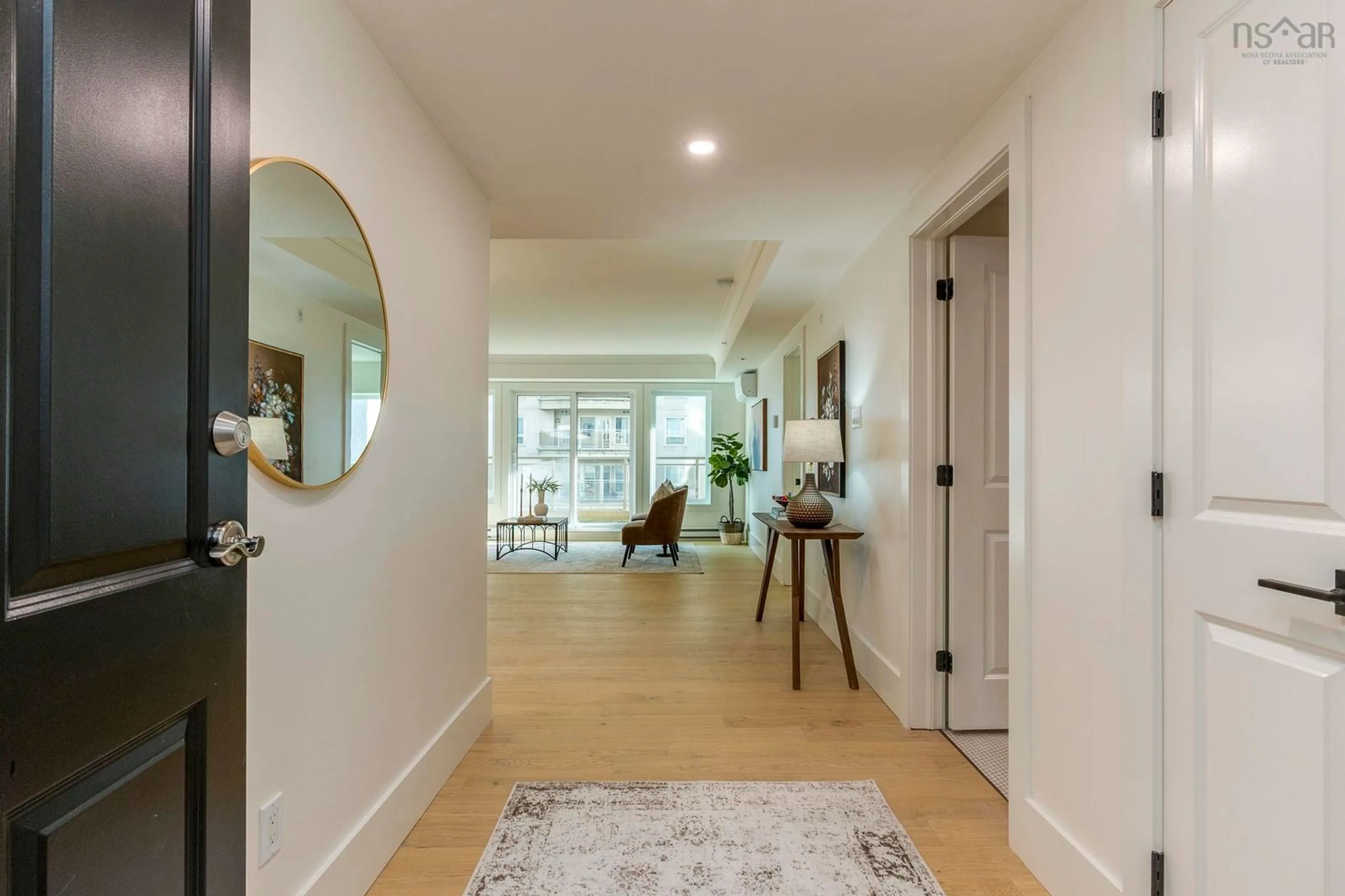 Indoor entryway for 1540 Summer St #604, Halifax Nova Scotia B3H 4R9