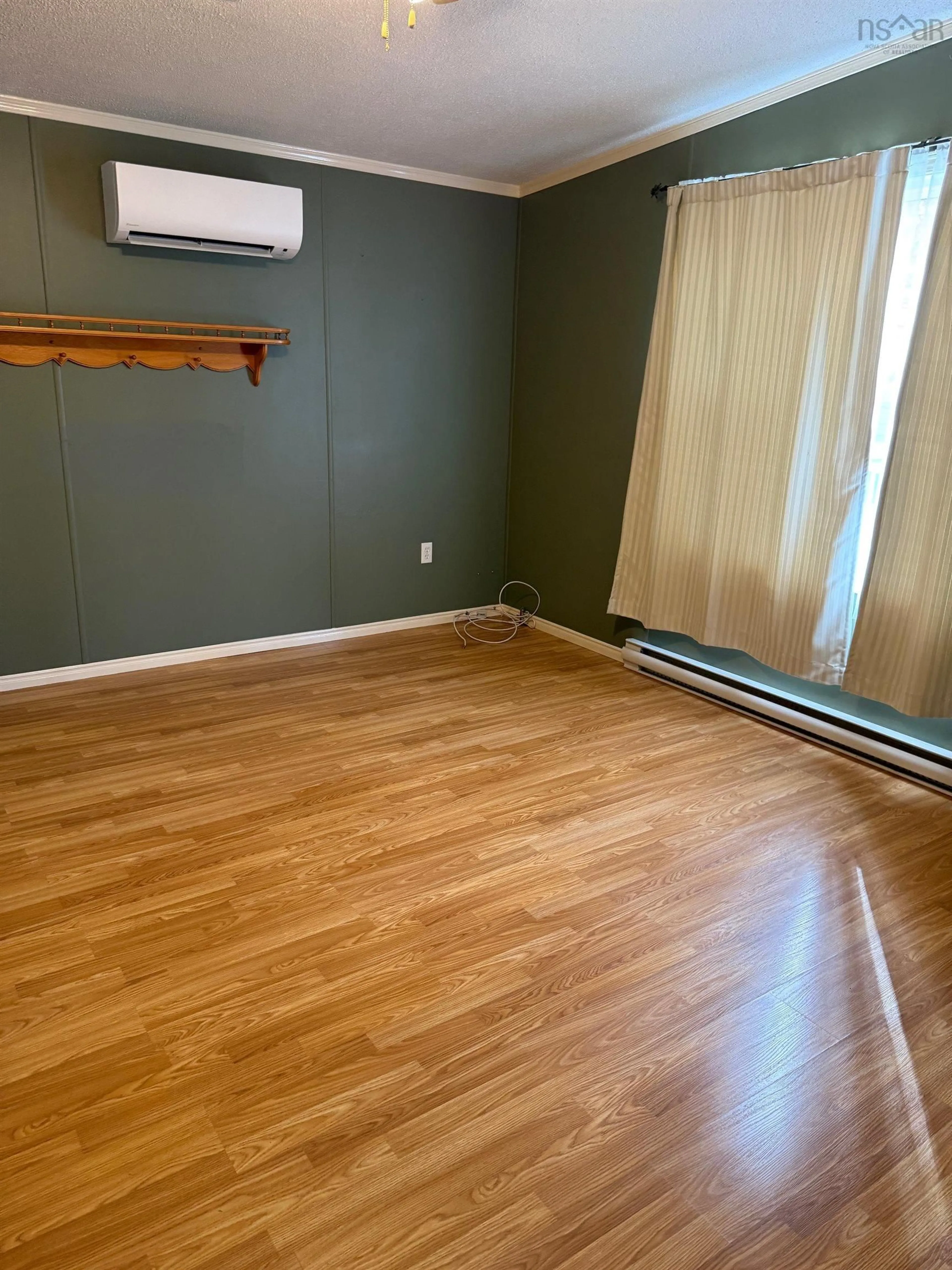 A pic of a room for 260 Seasons Dr, Bridgewater Nova Scotia B4V 2H6