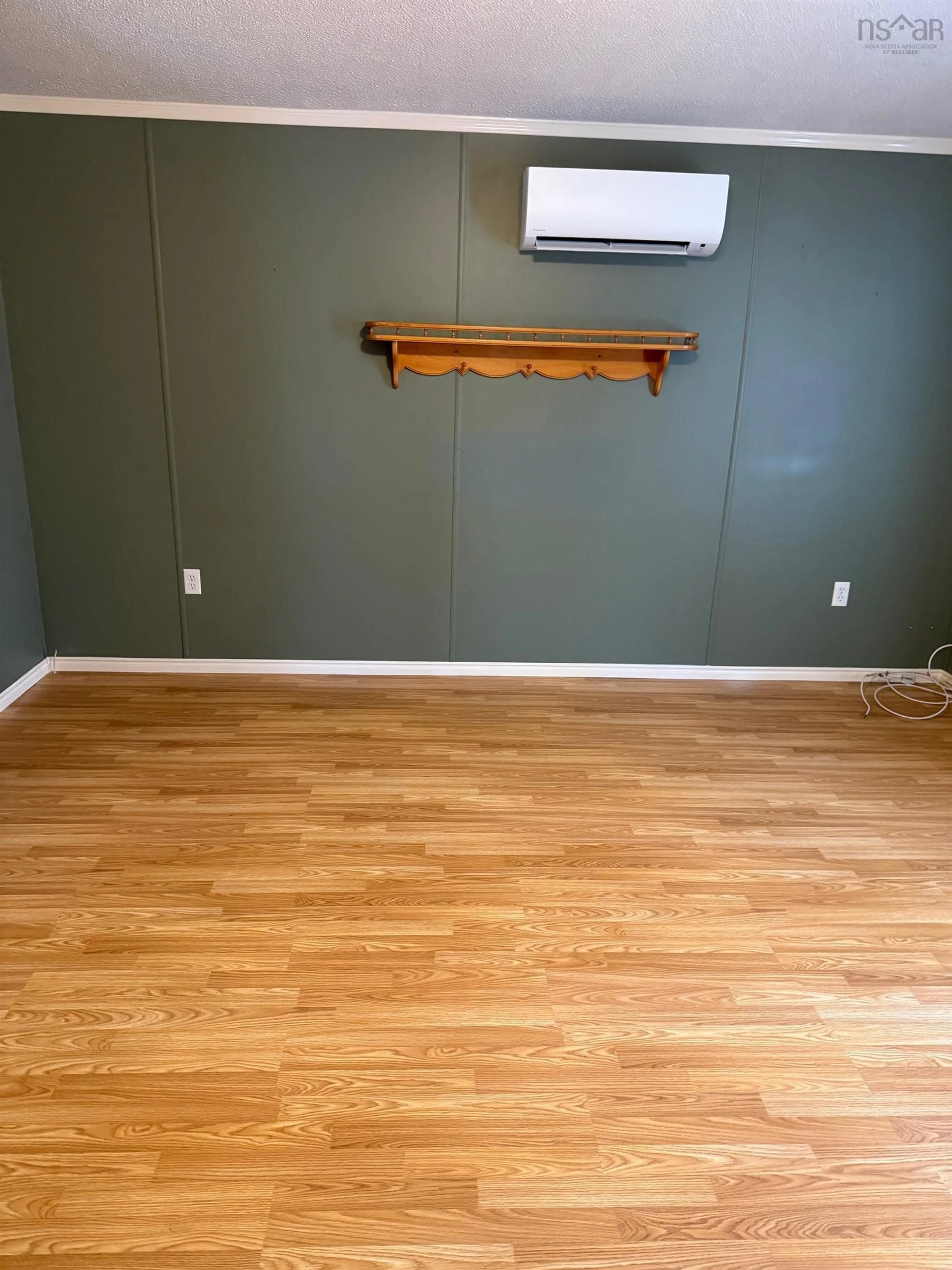 A pic of a room for 260 Seasons Dr, Bridgewater Nova Scotia B4V 2H6