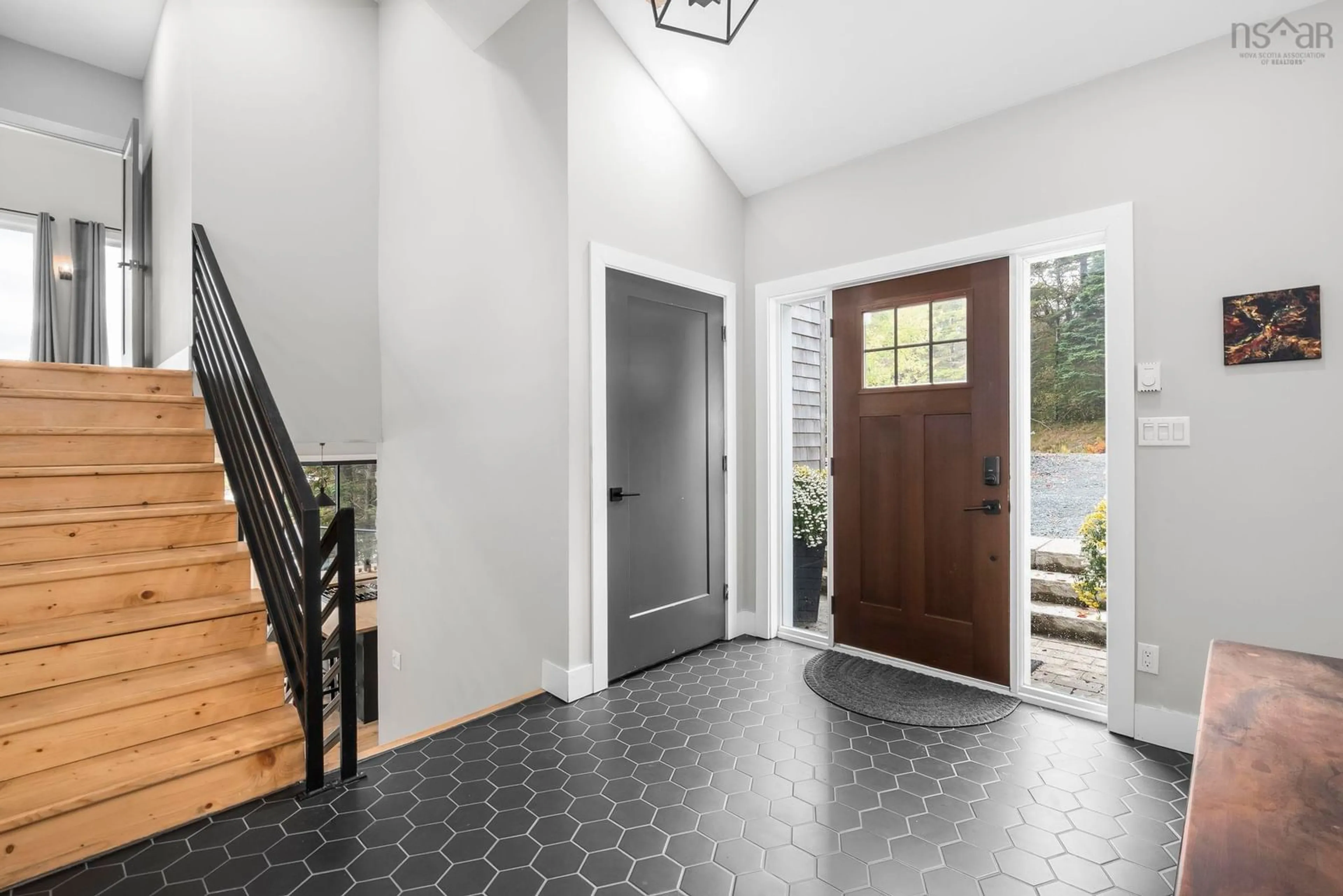 Indoor entryway for 6566 St Margarets Bay Rd, Head Of St. Margarets Bay Nova Scotia B3Z 1Y3