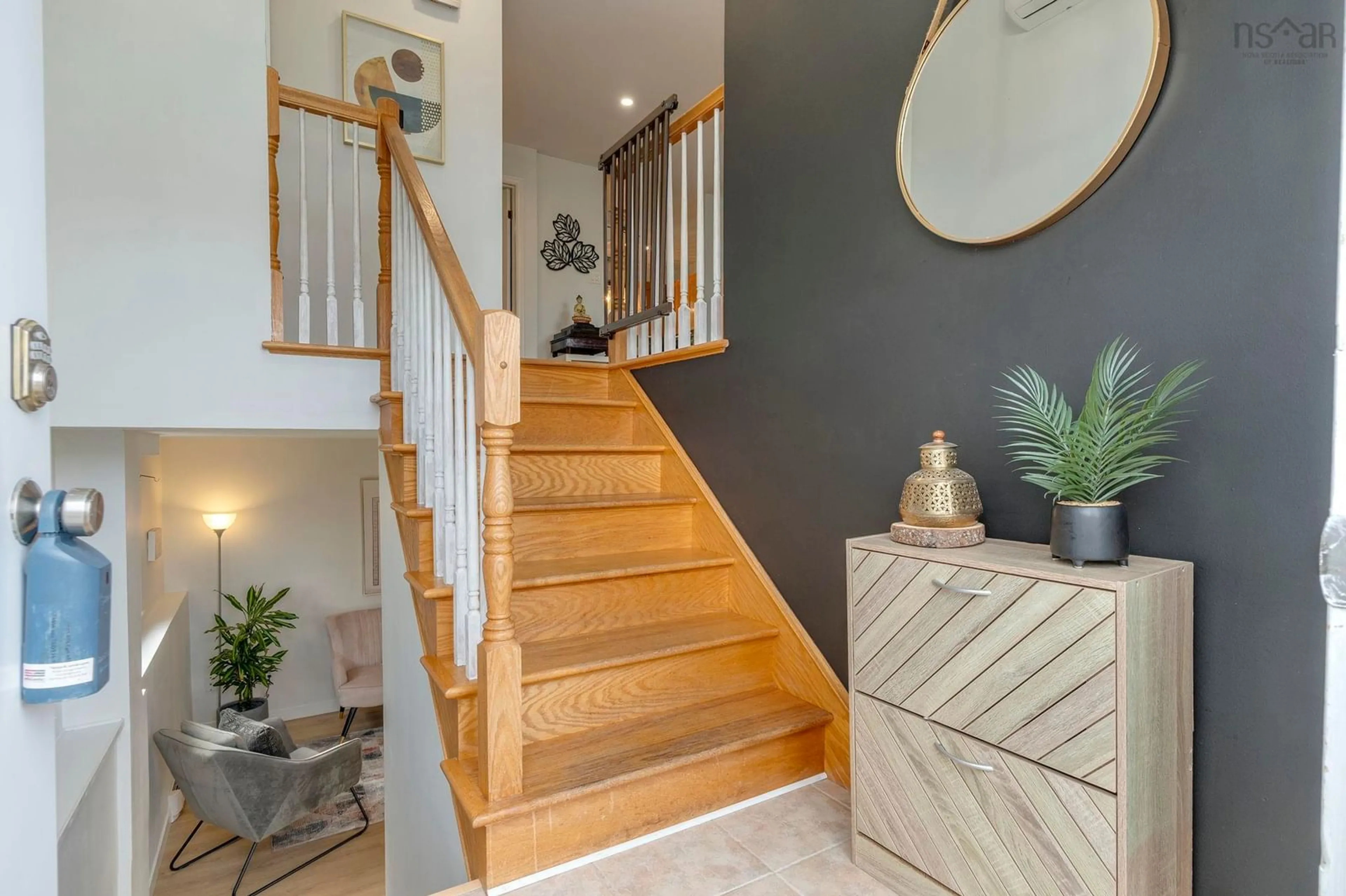 Indoor entryway for 52 Haddad Dr, Middle Sackville Nova Scotia B4C 4A5