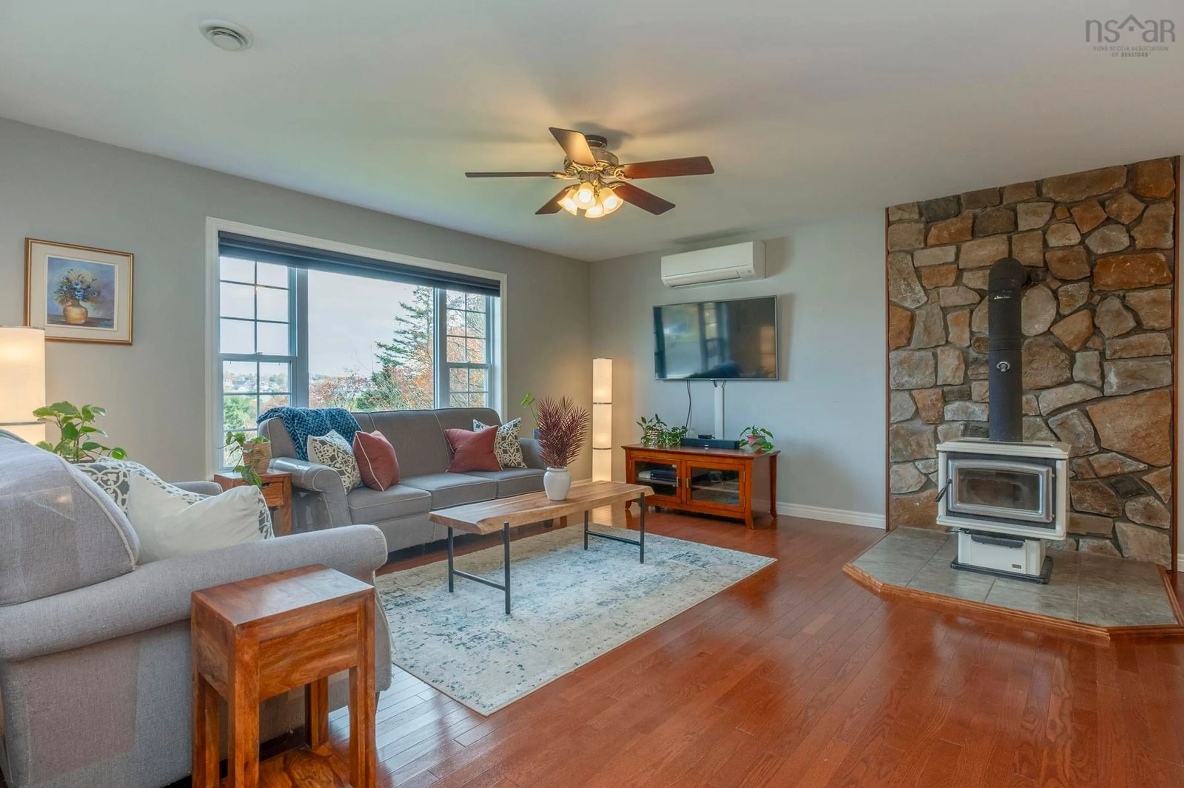 Living room with furniture, unknown for 85 Knickle Rd, Lunenburg Nova Scotia B0J 2C0