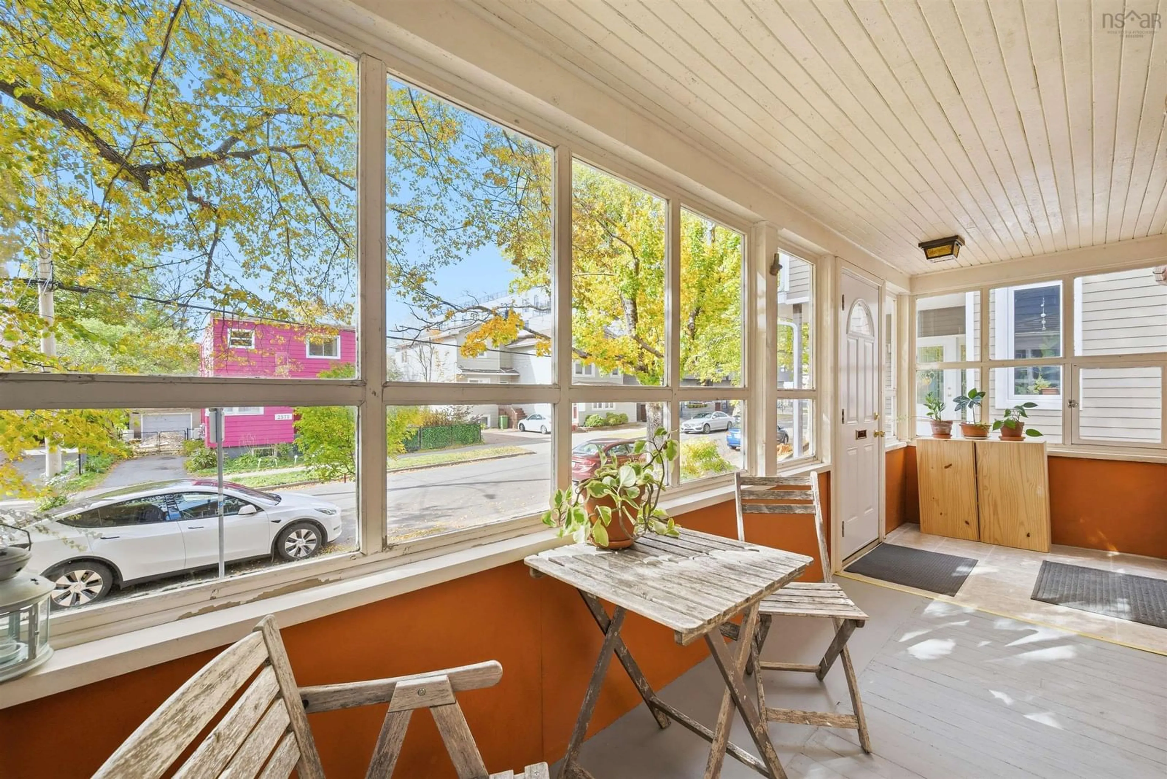 Patio, street for 2573 Beech St, Halifax Nova Scotia B3L 2X9