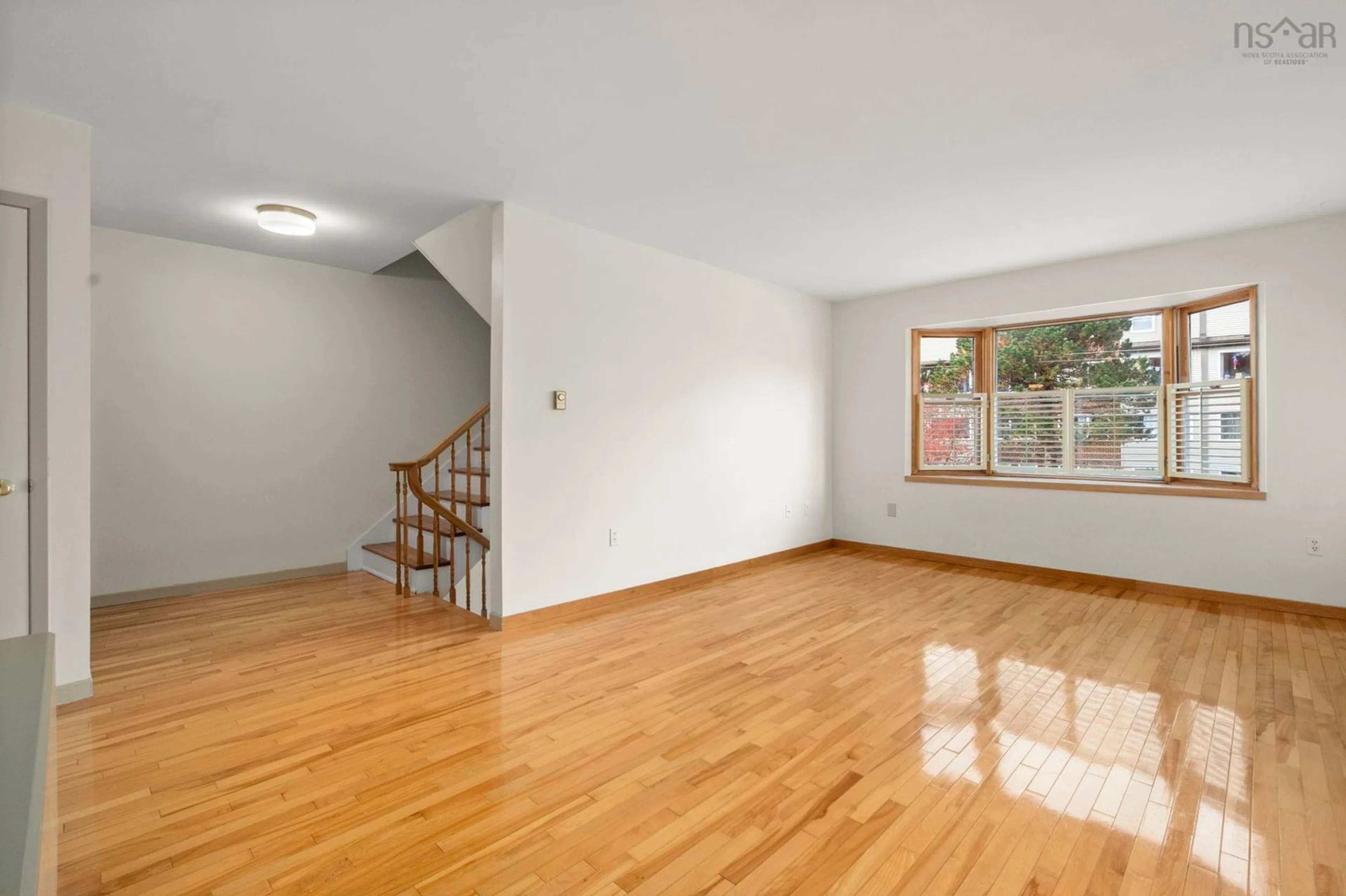 A pic of a room for 89 Lincoln Cross, Halifax Nova Scotia B3M 3S6