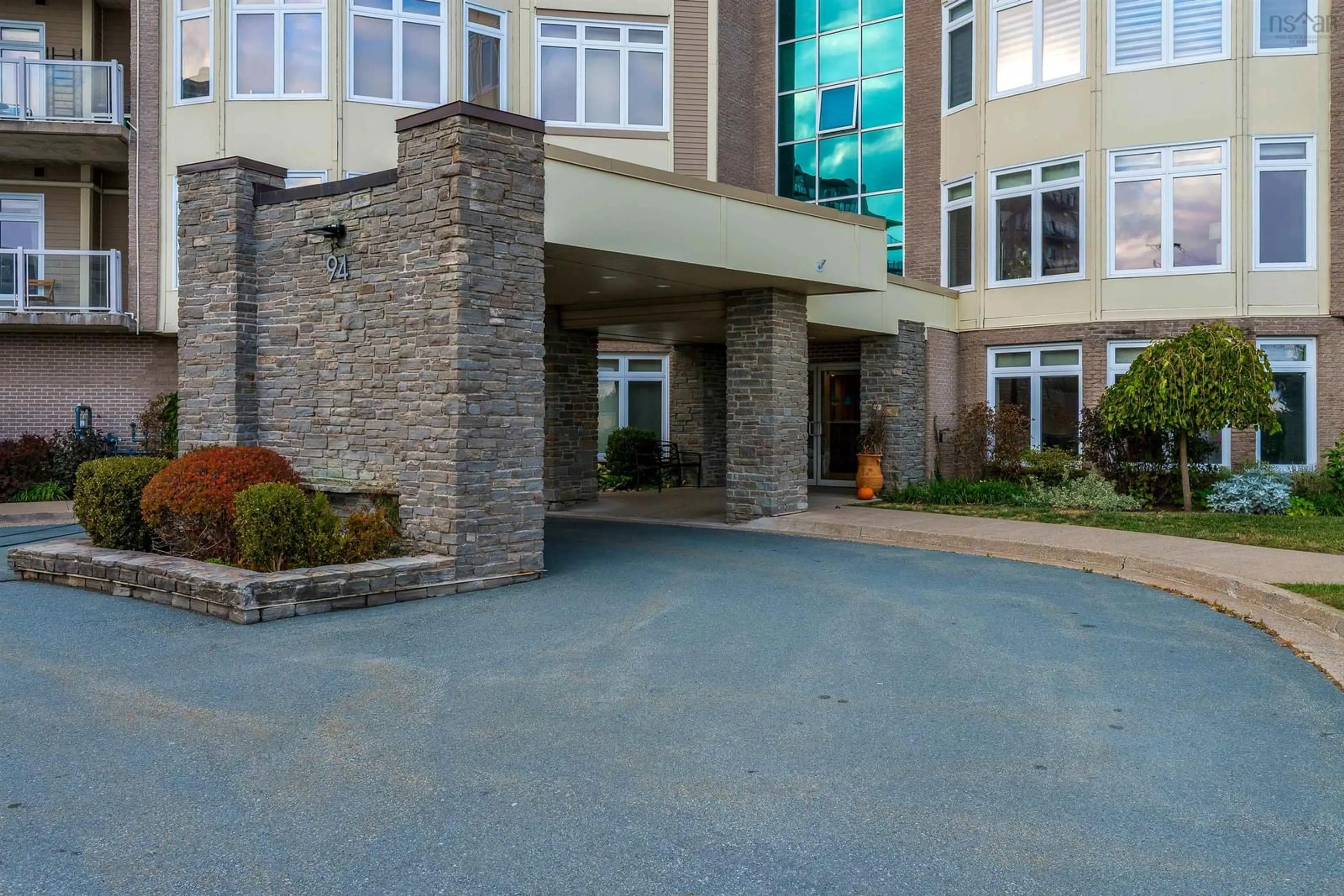 Unknown for 94 Bedros Lane #411, Halifax Nova Scotia B3M 4X3