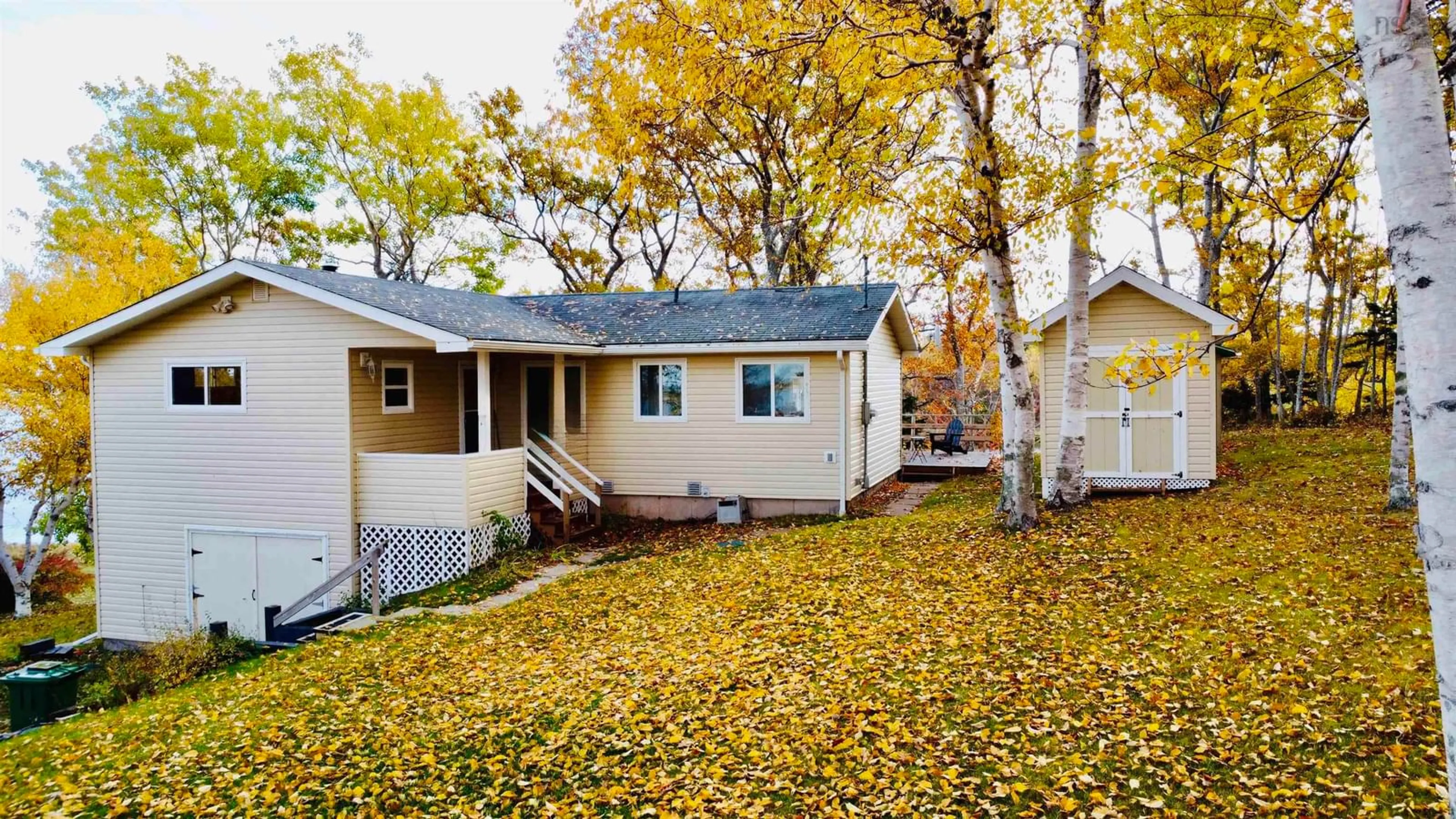 Home with vinyl exterior material, street for 42 Arrow Head Crescent, Waterside Nova Scotia B0K 1H0