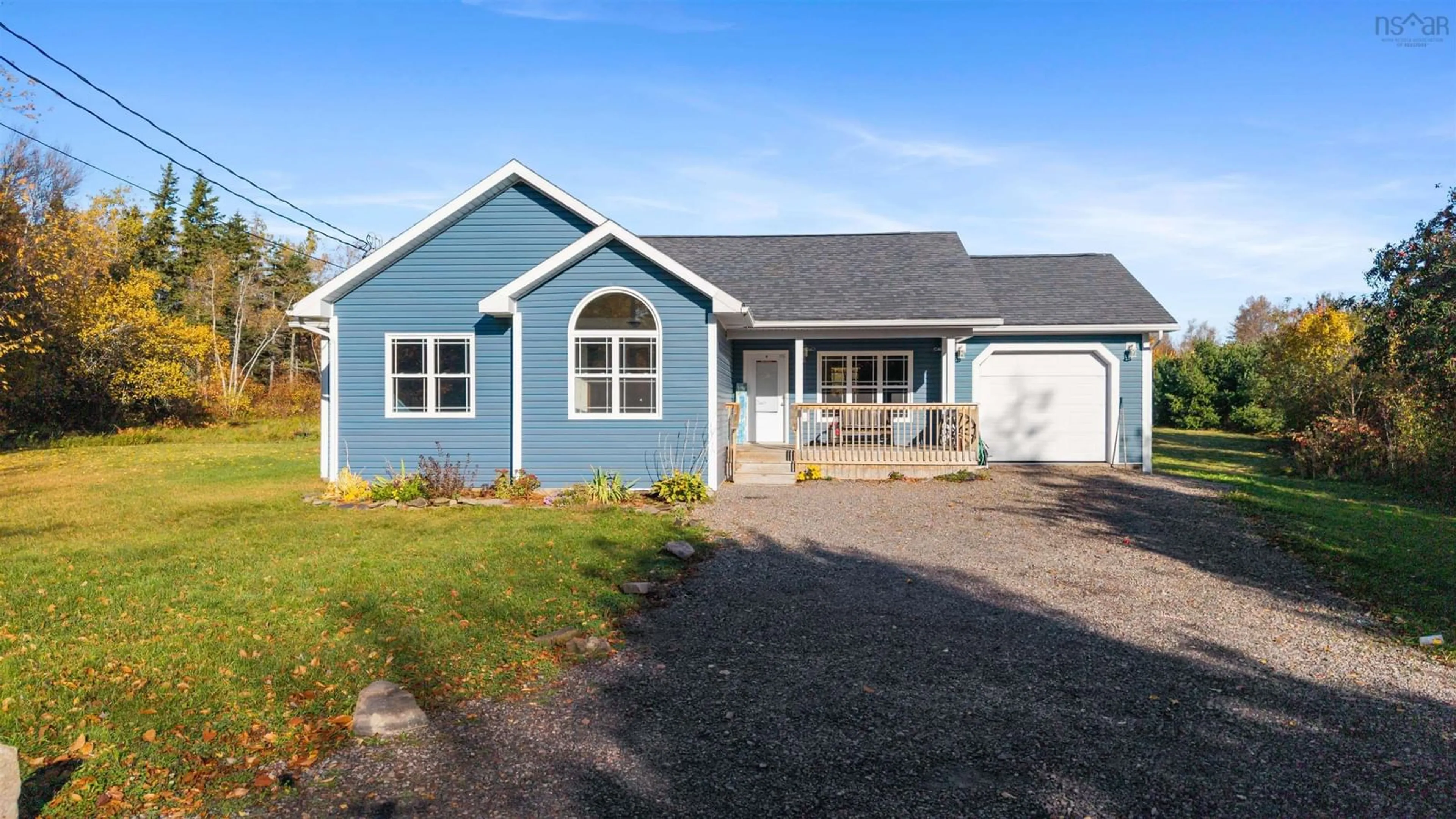 Home with vinyl exterior material, street for 87 New Row, Thorburn Nova Scotia B0K 1W0