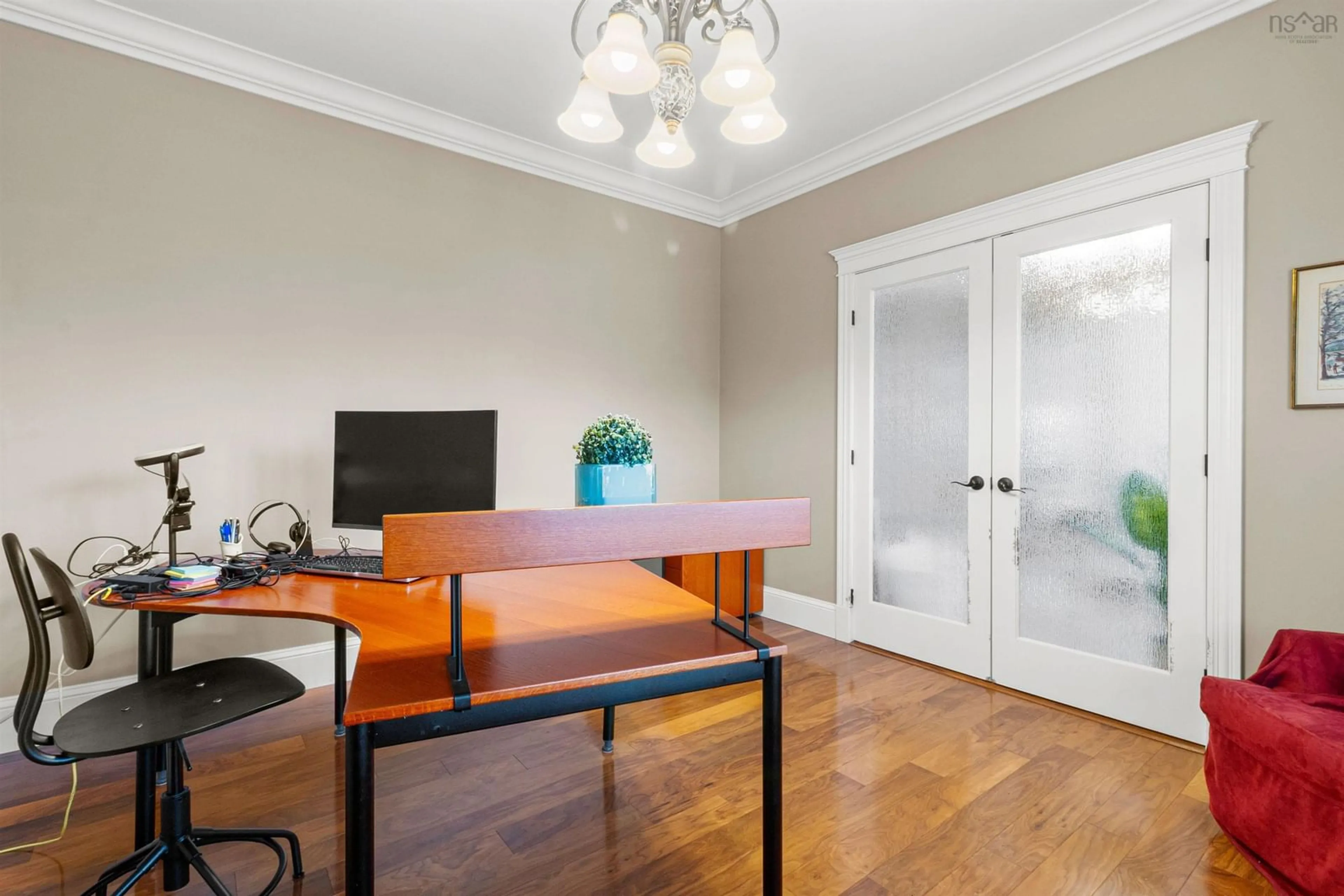 A pic of a room for 55 Sophia St, Halifax Nova Scotia B3S 0C7