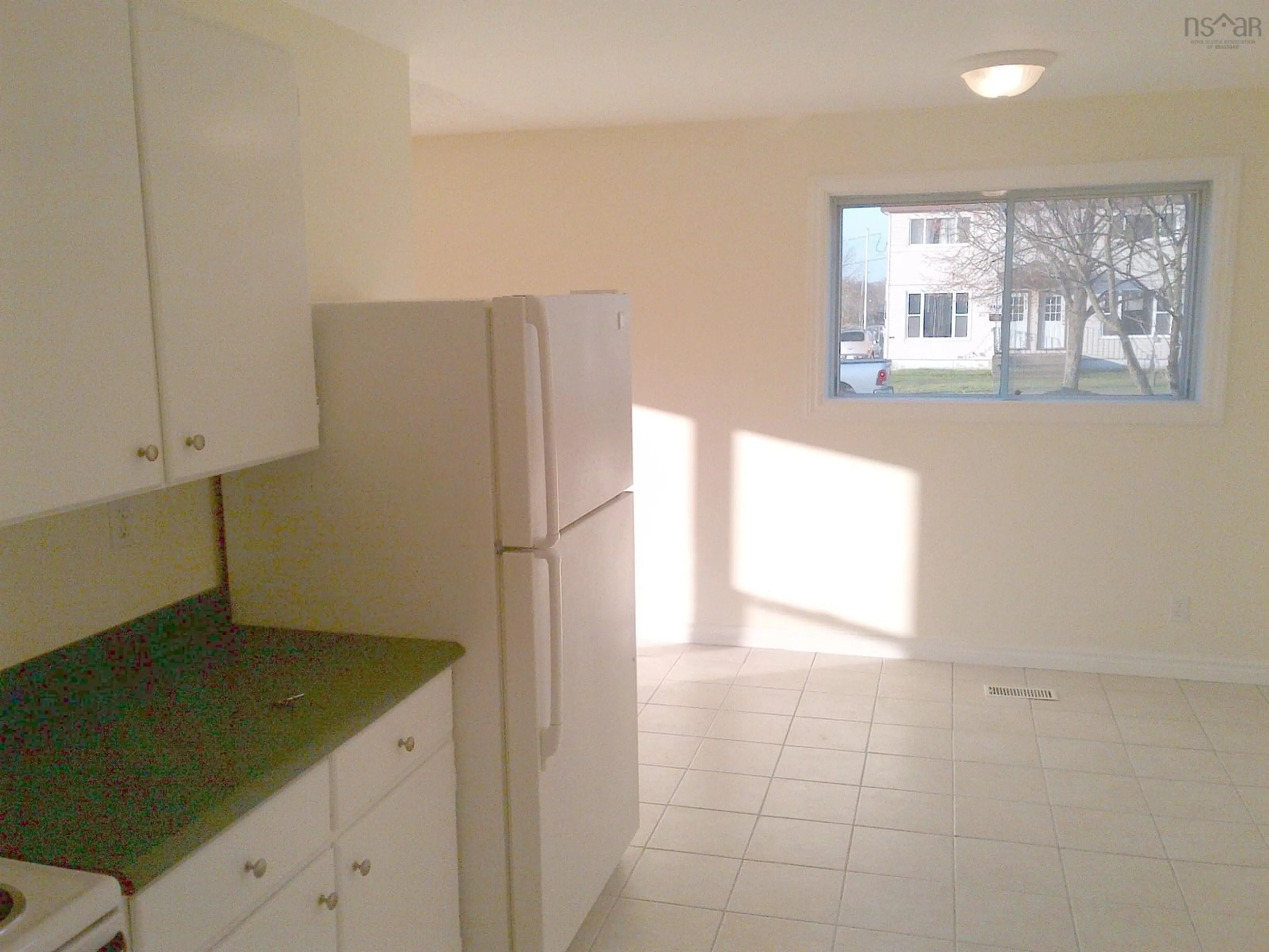 Standard kitchen, unknown for 74 Belle Vista Dr, Dartmouth Nova Scotia B2W 2X5