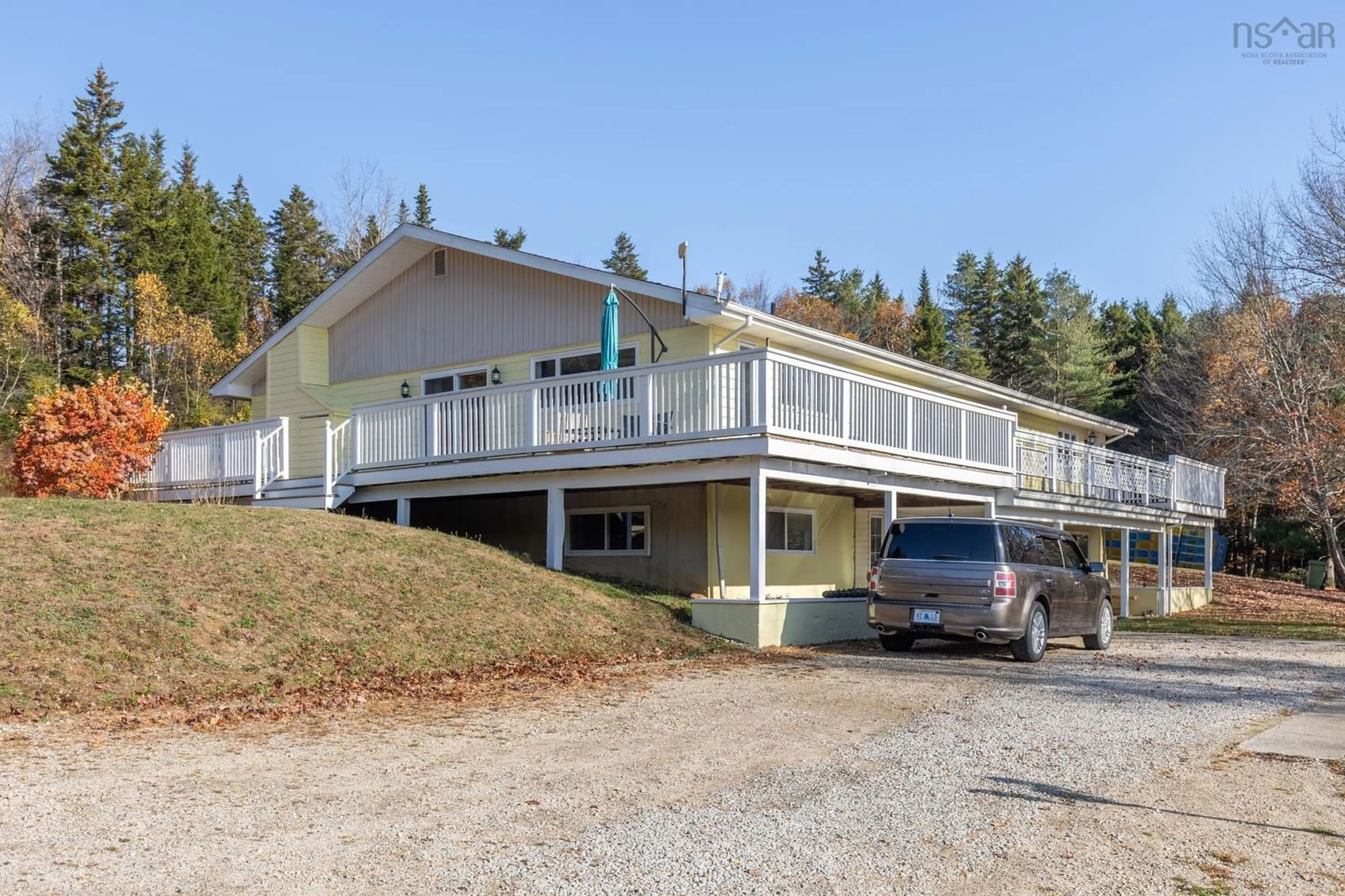 Home with vinyl exterior material, unknown for 2977 Highway 340, Pleasant Valley Nova Scotia B5A 5P1