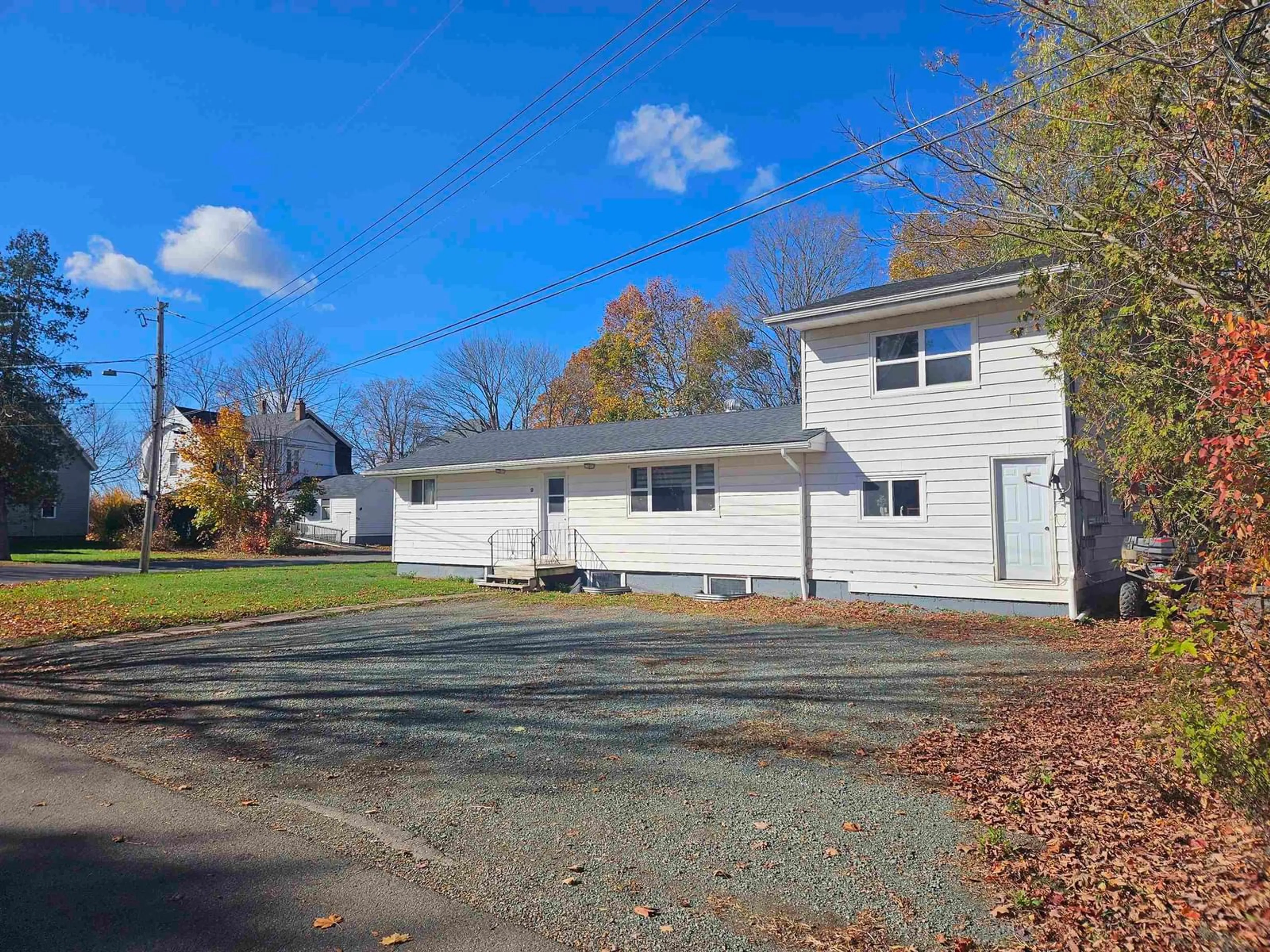 Home with vinyl exterior material, street for 9 Thompson Rd, Oxford Nova Scotia B0M 1P0
